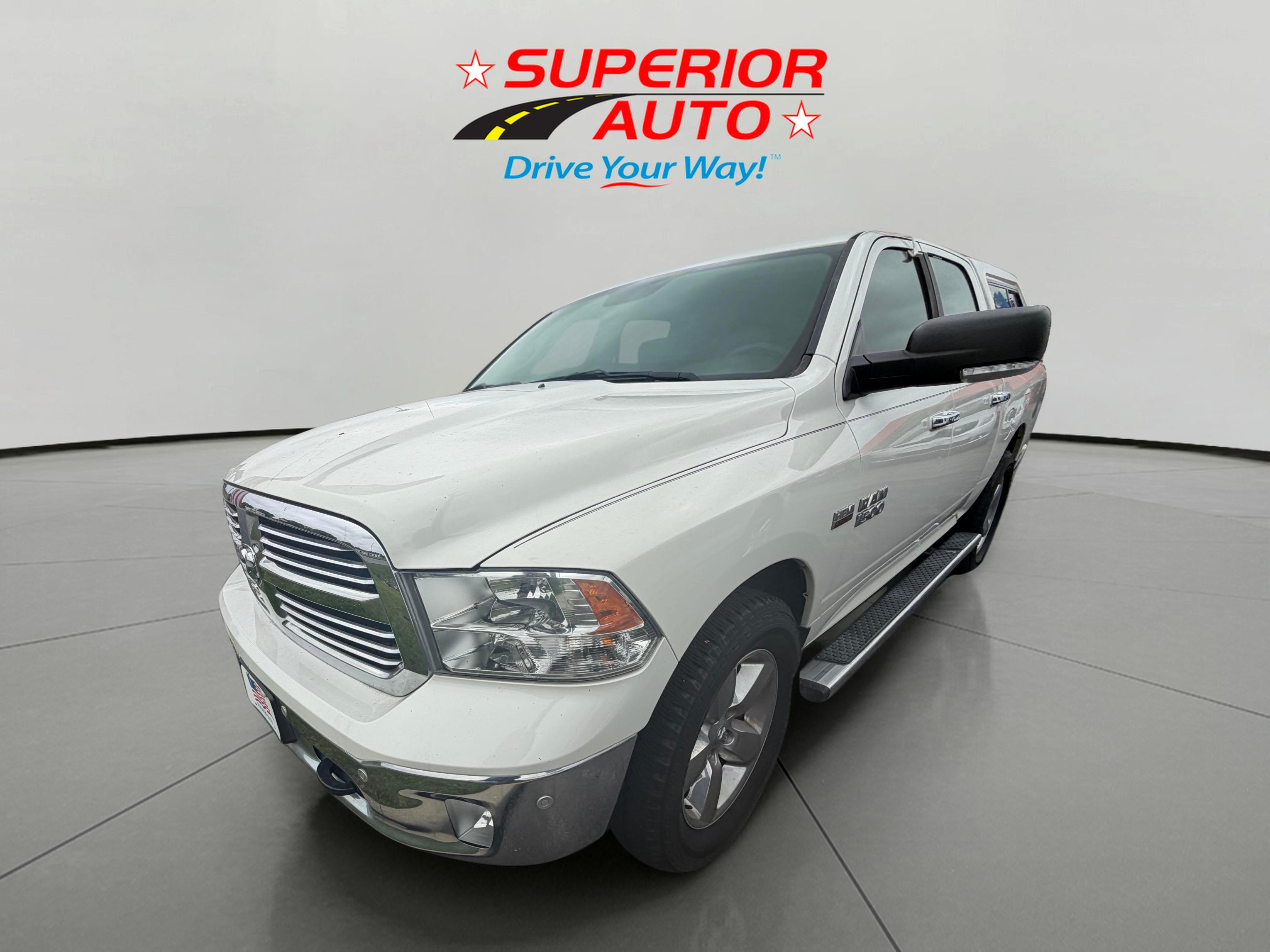 2016 RAM 1500 Lone Star 4x4 Crew Cab 5'7's photo