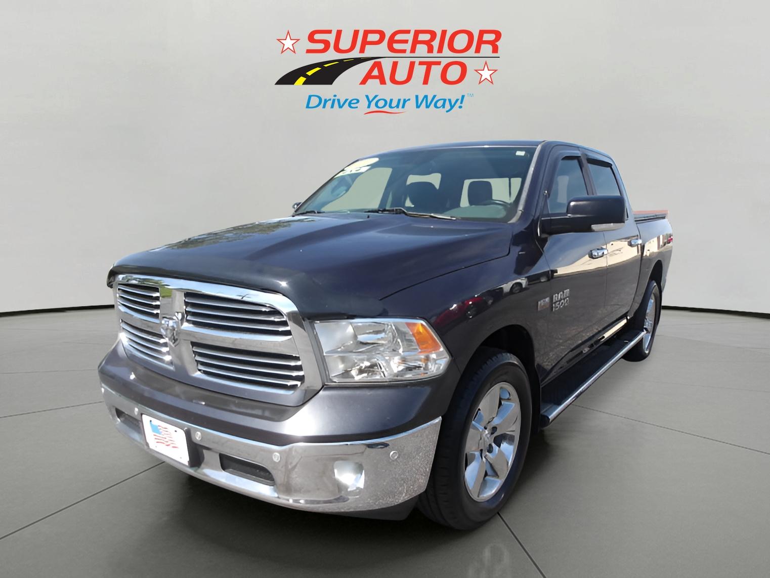 2016 RAM 1500 Lone Star 4x4 Crew Cab 5'7's photo