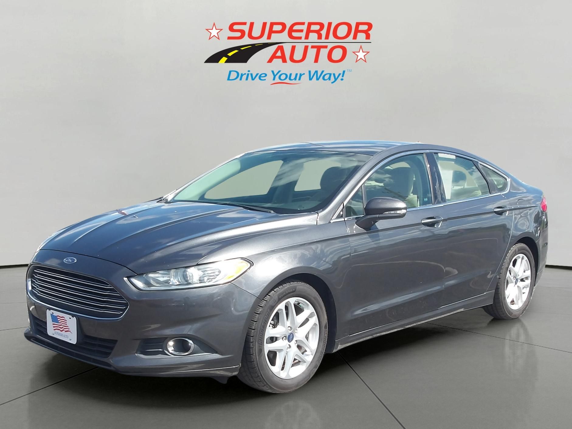2015 Ford Fusion SE FWD's photo