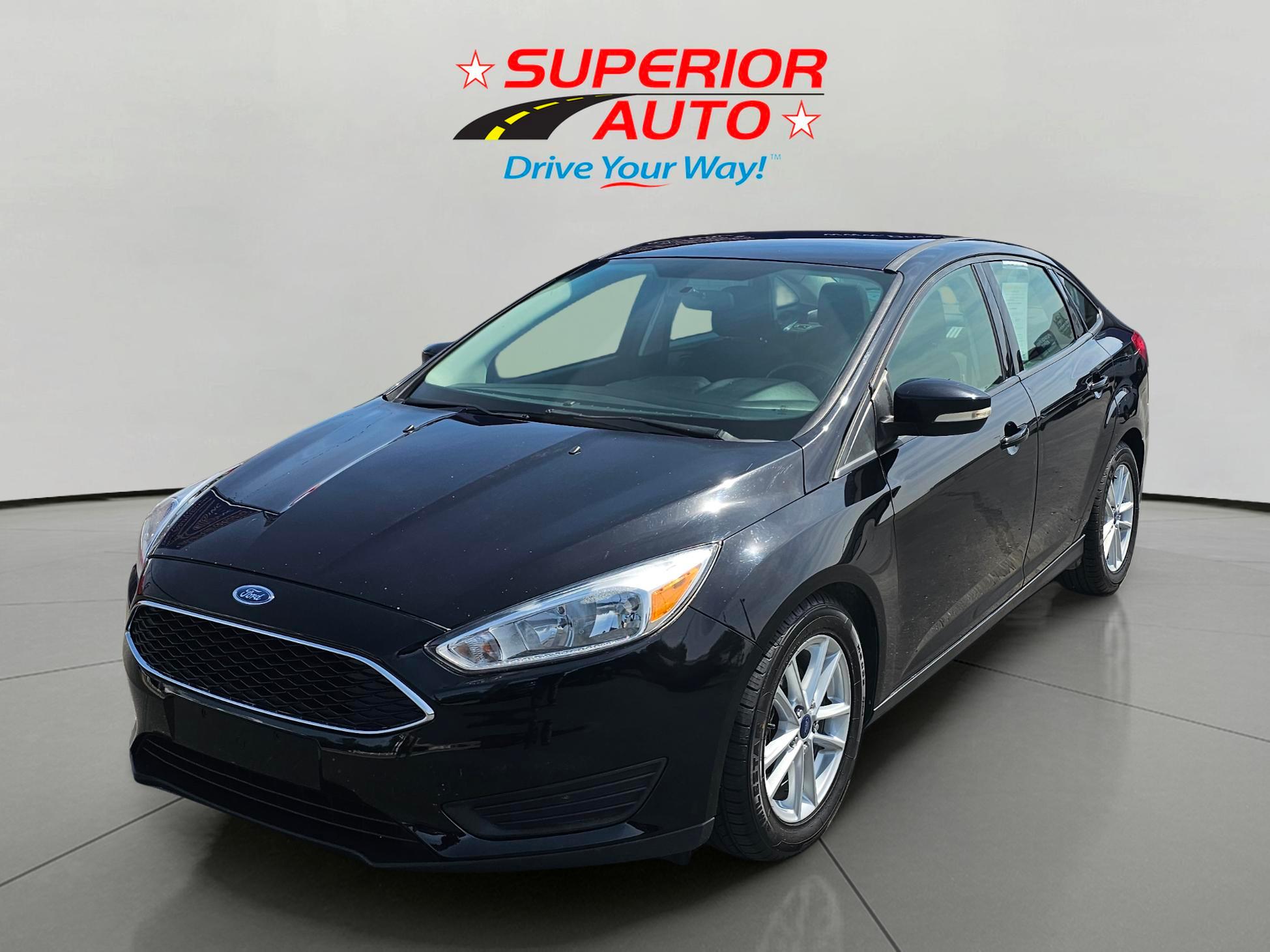 2018 Ford Focus Sedan SE's photo