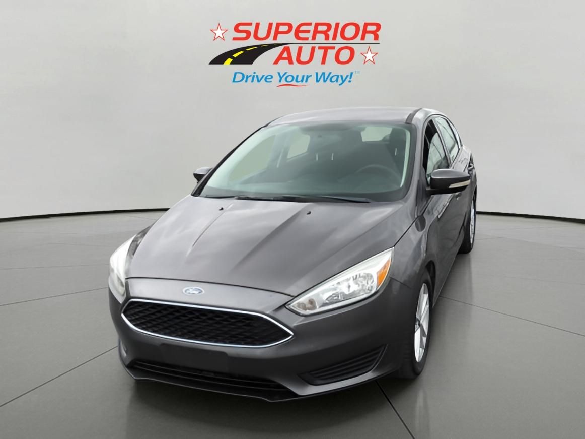 2015 Ford Focus 5 Door Hatch SE's photo
