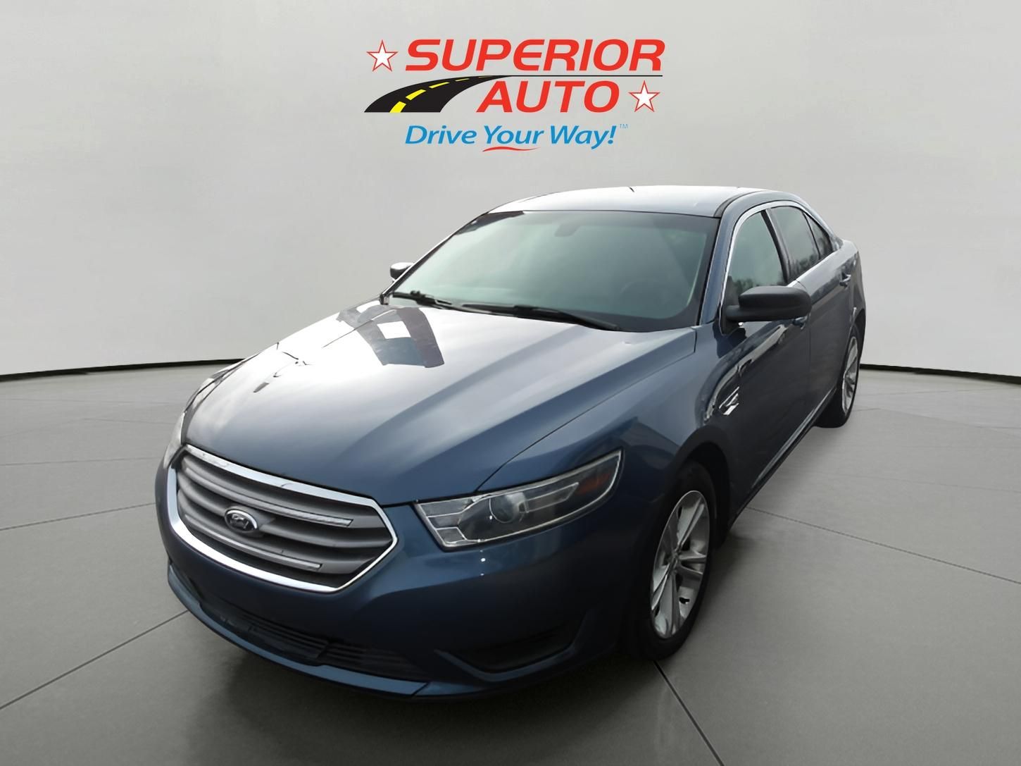 2019 Ford Taurus SE FWD's photo