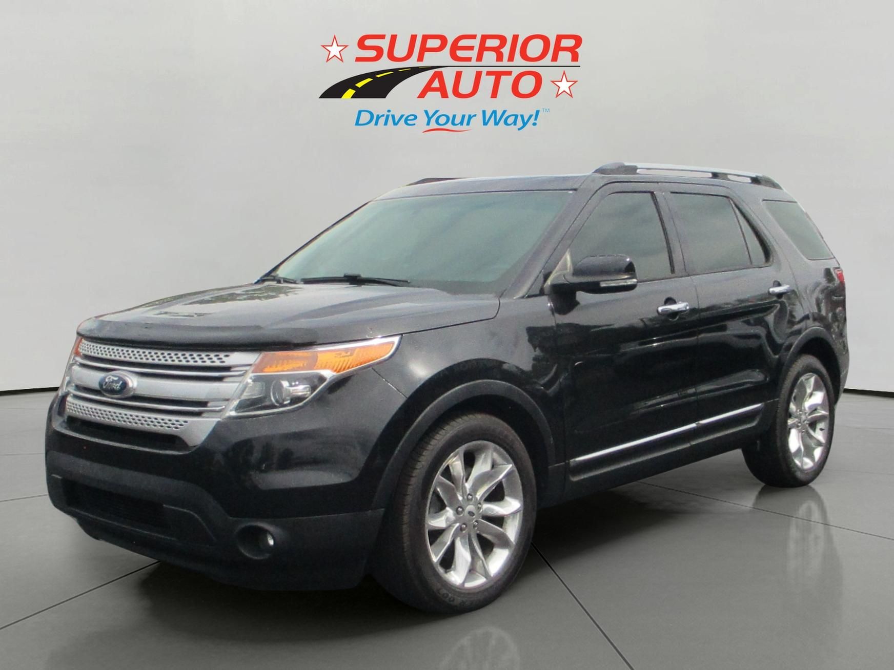 2015 Ford Explorer XLT's photo