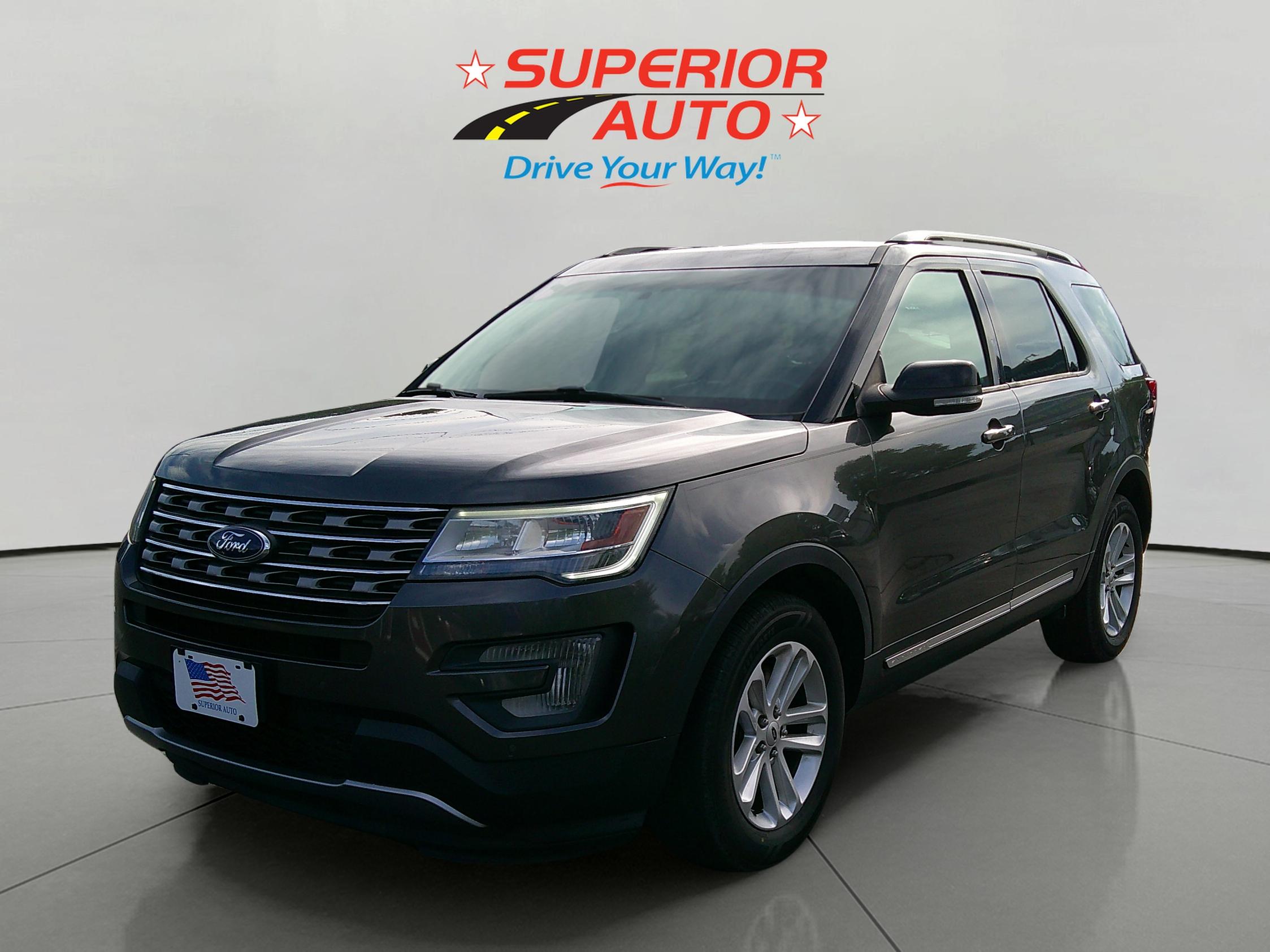2017 Ford Explorer XLT FWD's photo