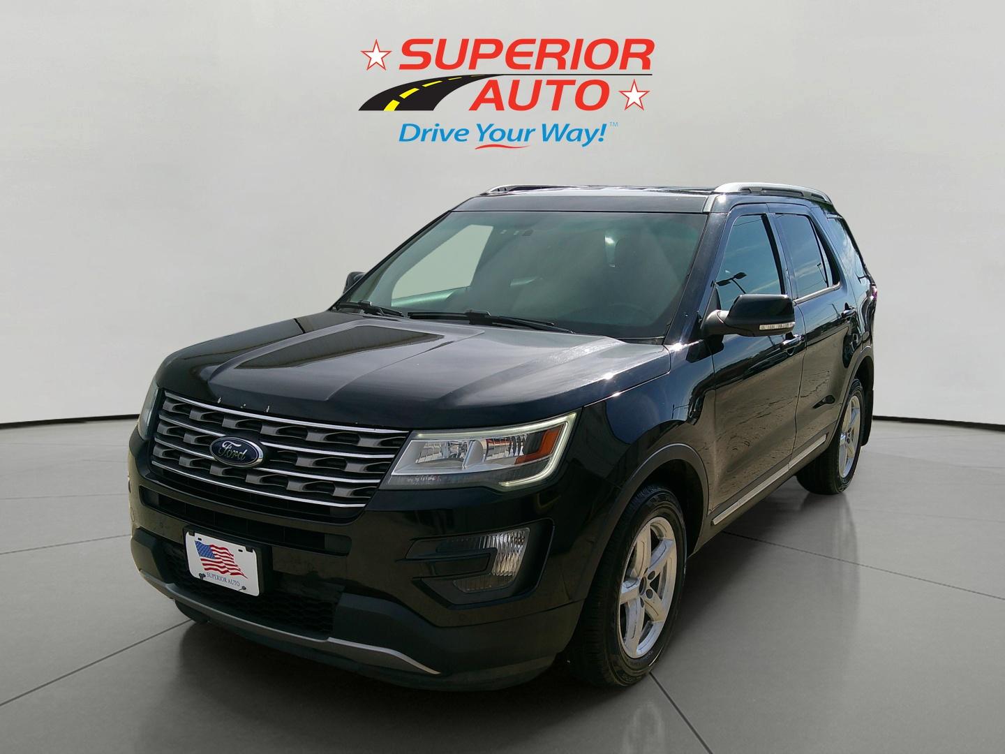 2016 Ford Explorer XLT 4WD's photo