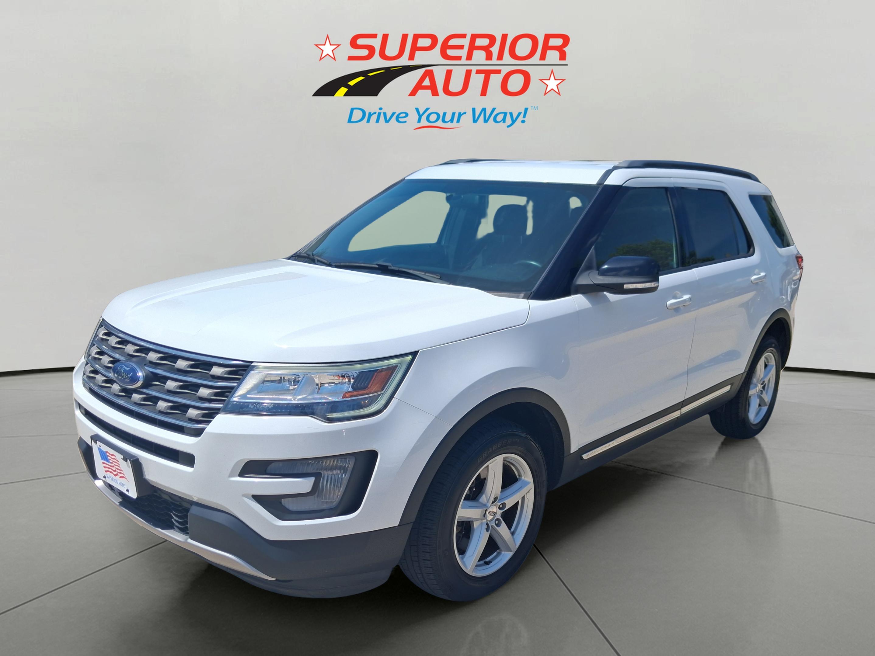 2017 Ford Explorer XLT 4WD's photo