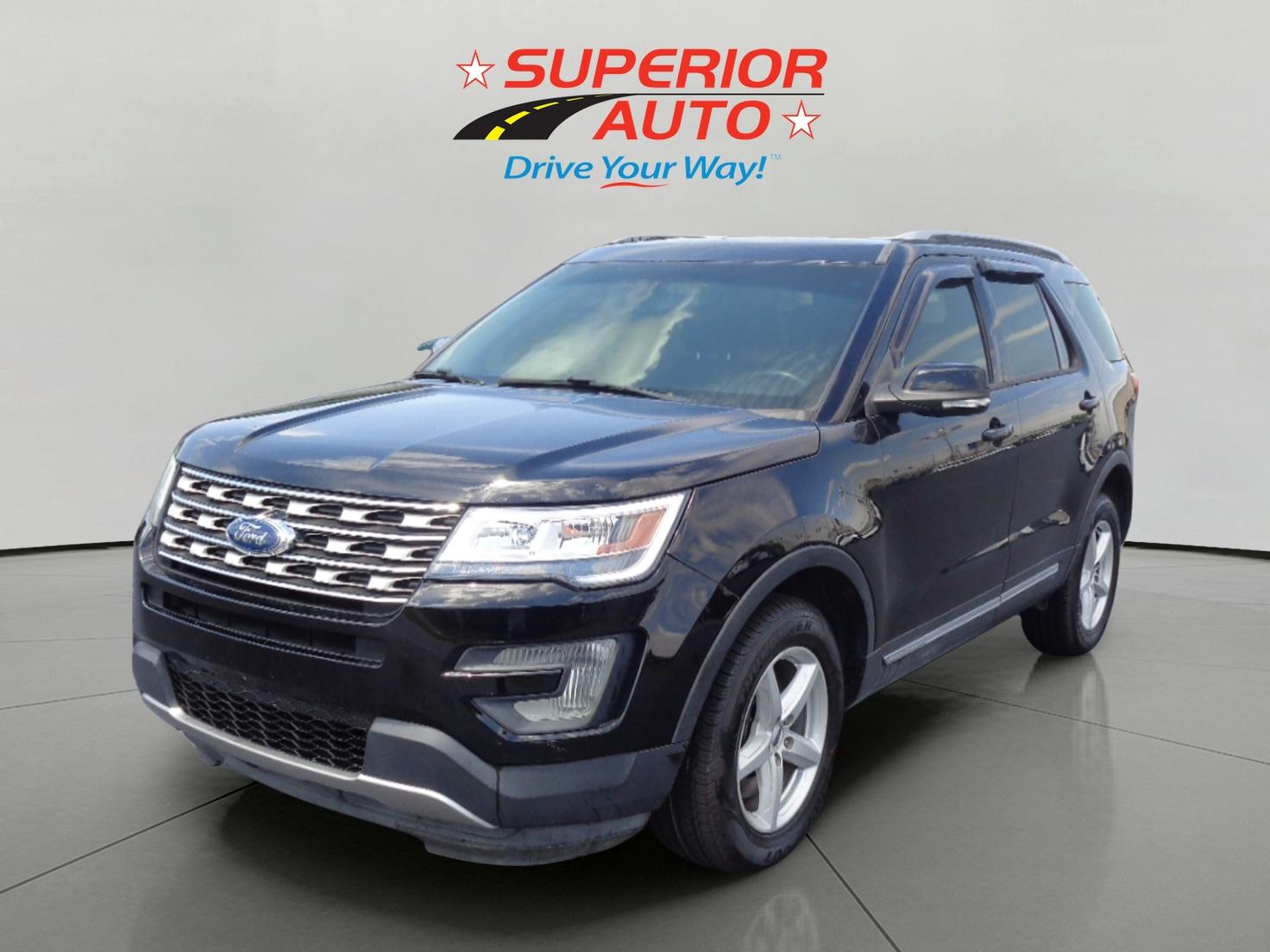 2017 Ford Explorer XLT 4WD's photo