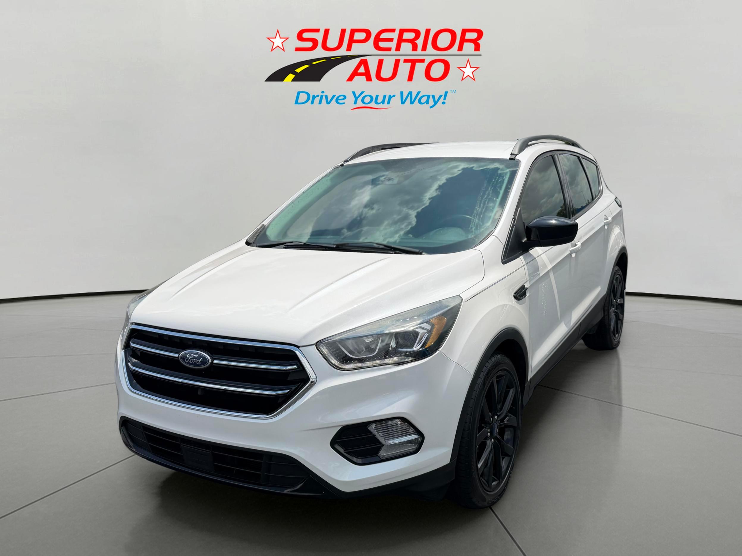 2018 Ford Escape SE's photo