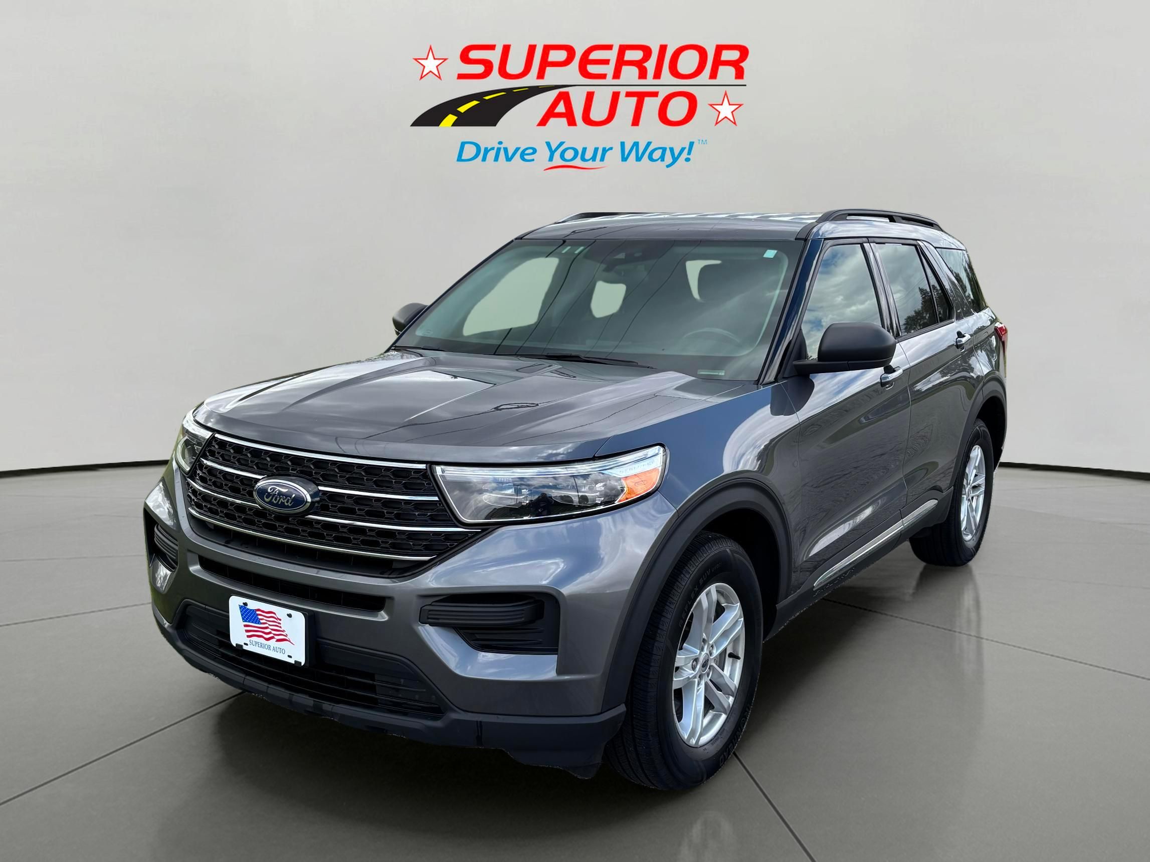 2021 Ford Explorer XLT 4WD's photo