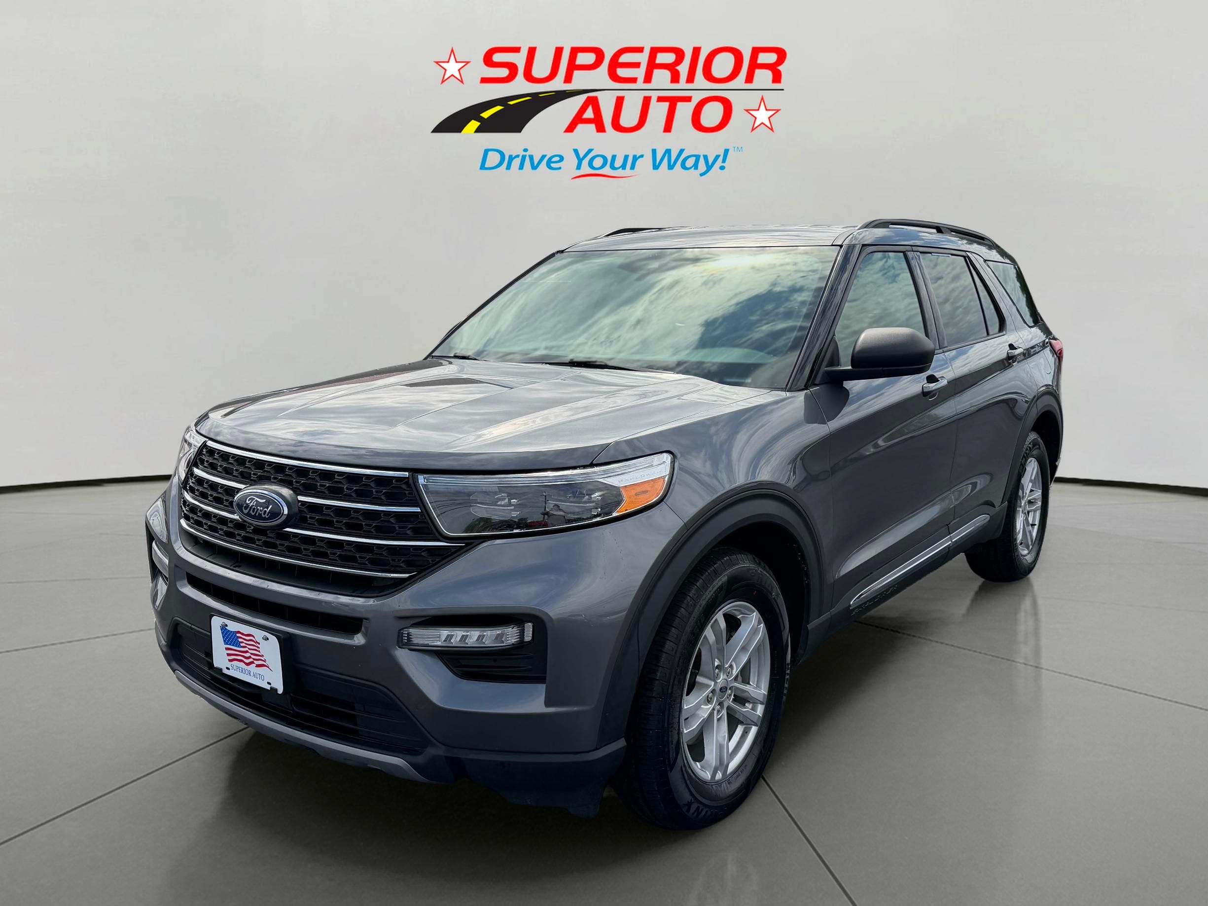 2022 Ford Explorer XLT 4WD's photo