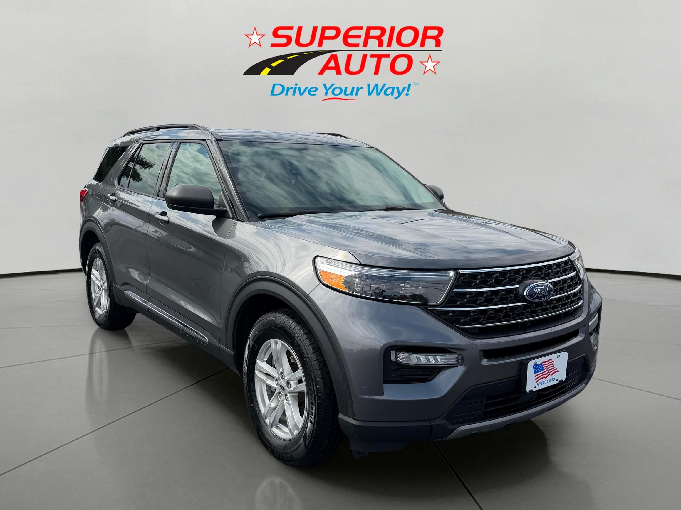 Vehicle Image 2