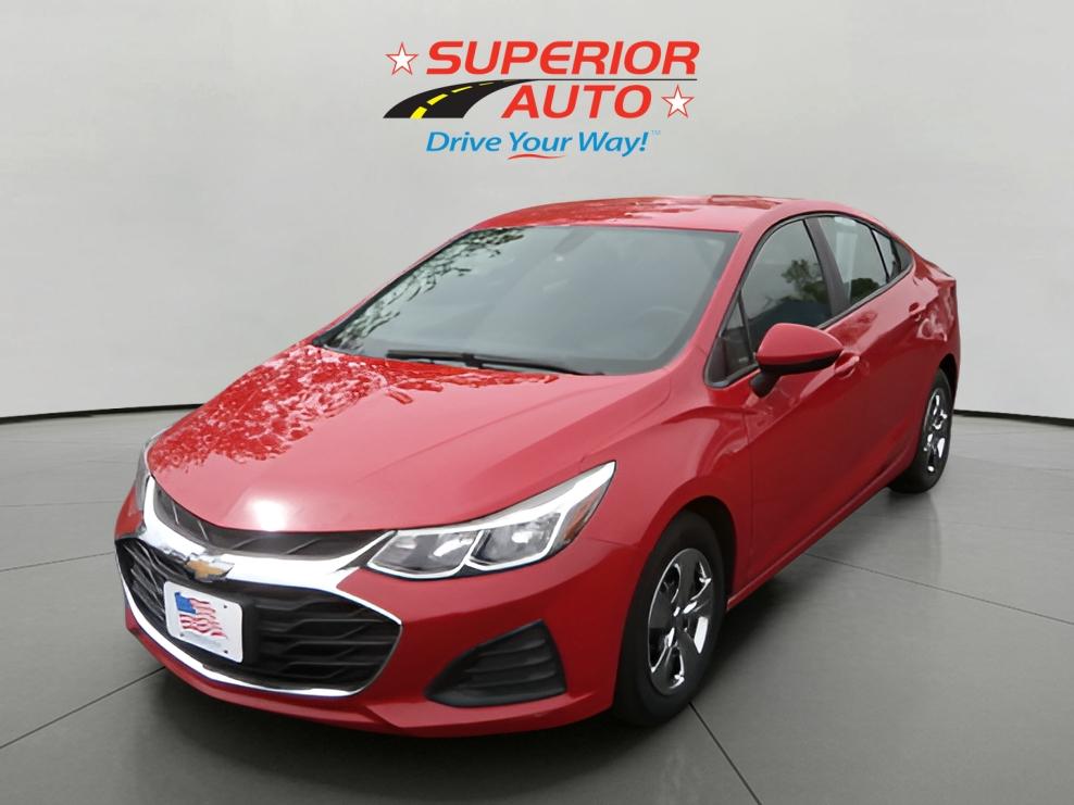 2019 Chevrolet Cruze LS Auto's photo