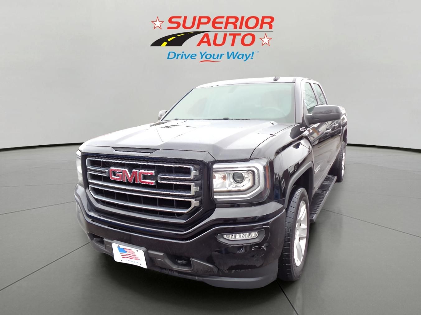 2017 GMC Sierra 4WD Double Cab Standard Box's photo
