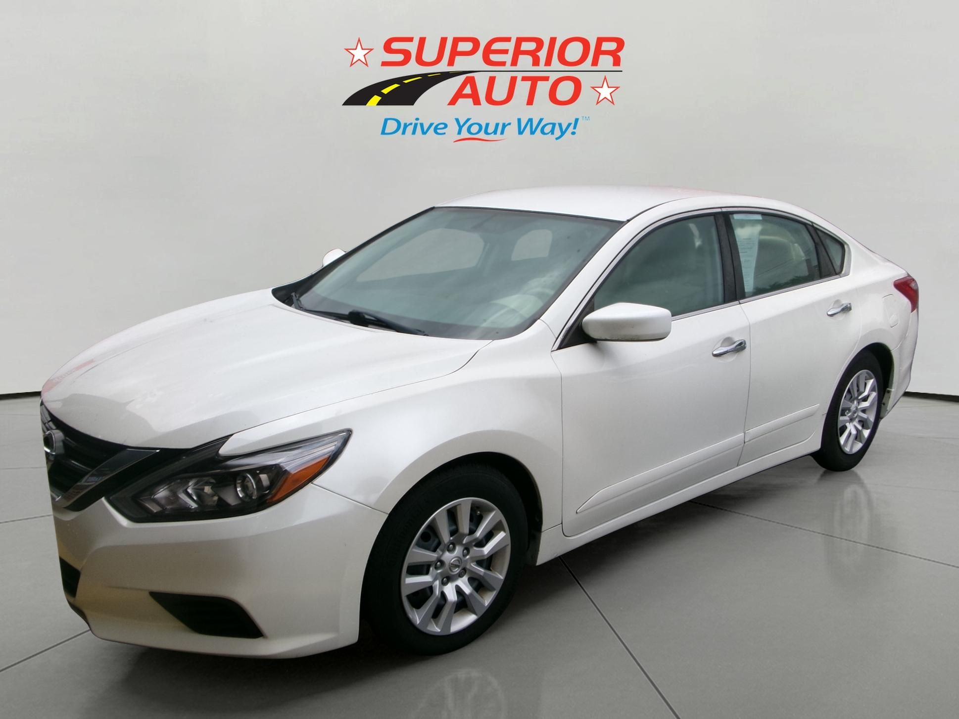 2016 Nissan Altima 2.5 S's photo