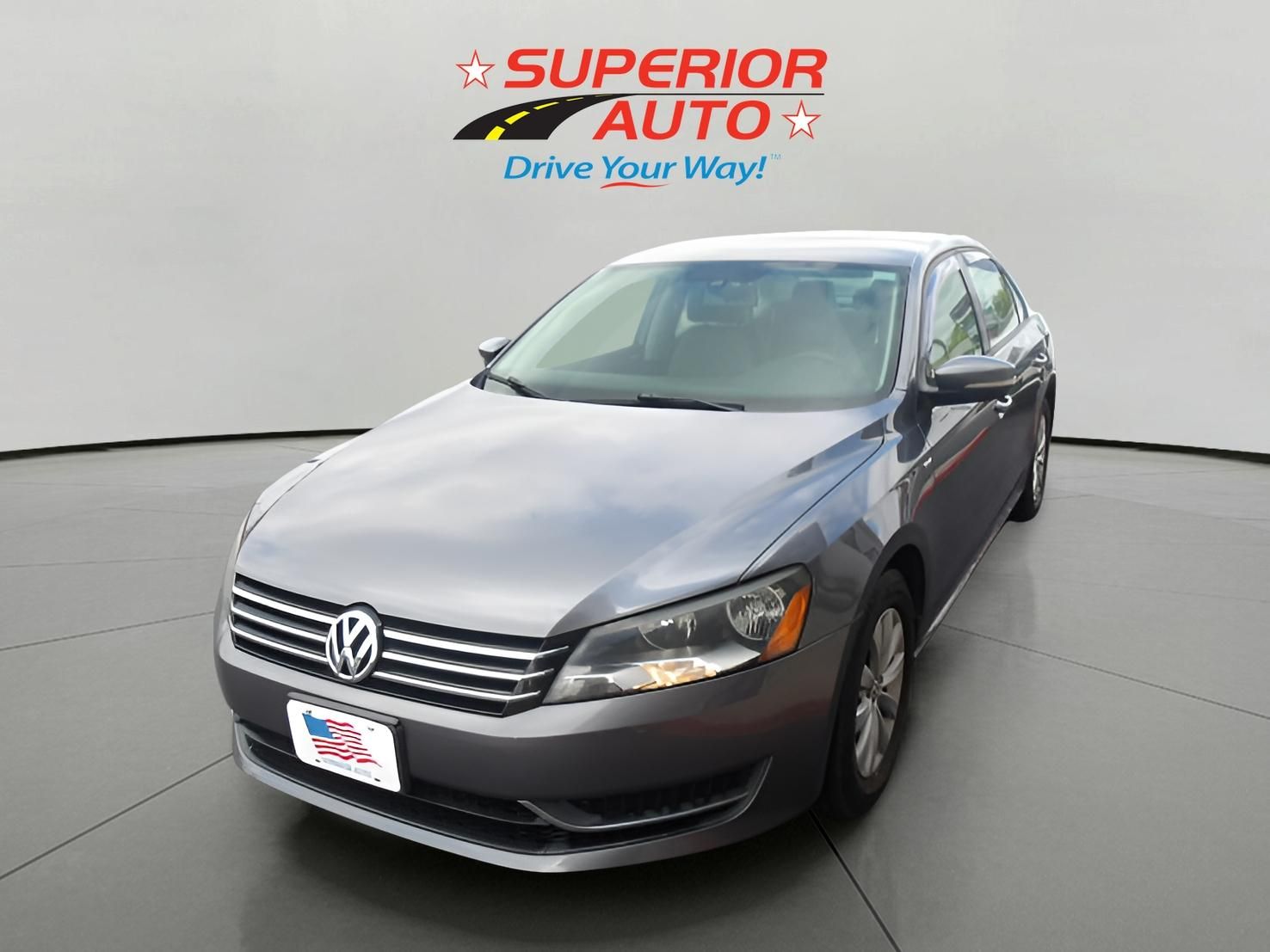 2014 Volkswagen Passat 1.8T S DSG PZEV's photo