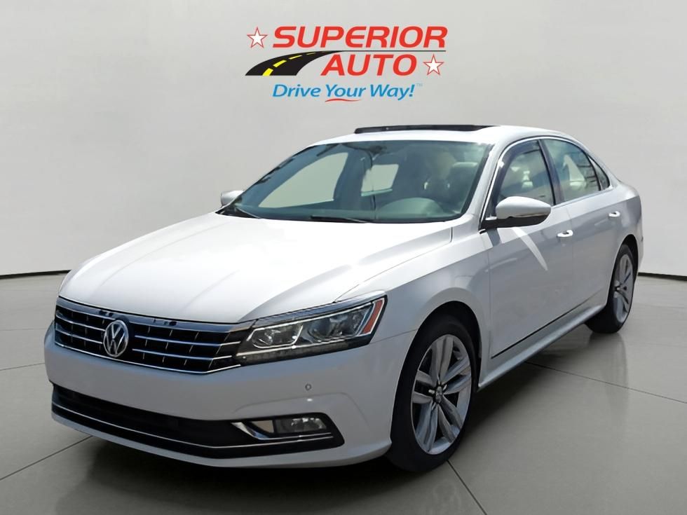 2017 Volkswagen Passat 3.6L SE w/ Technology DSG's photo