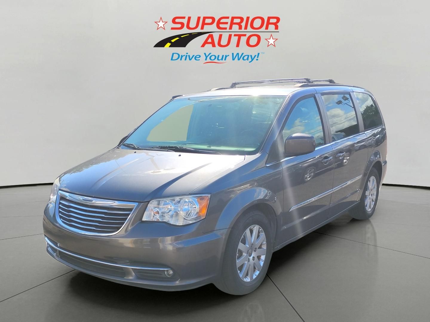 2016 Chrysler Town & Country Touring
