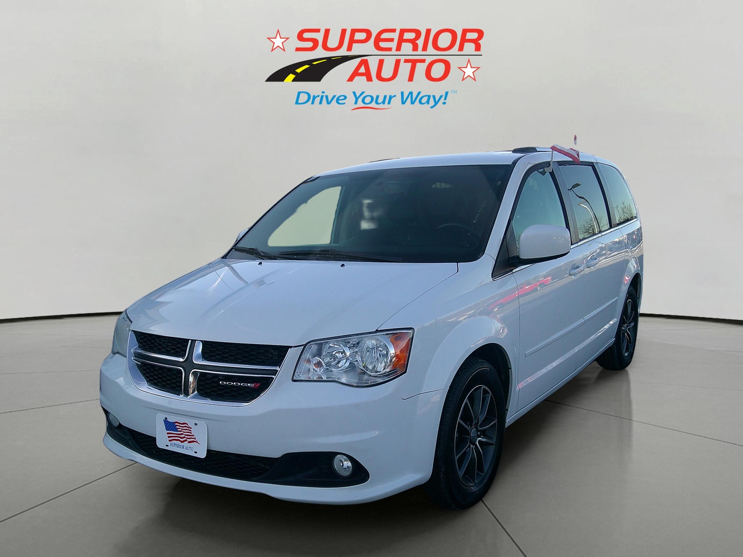 2016 Dodge Grand Caravan SXT Plus's photo