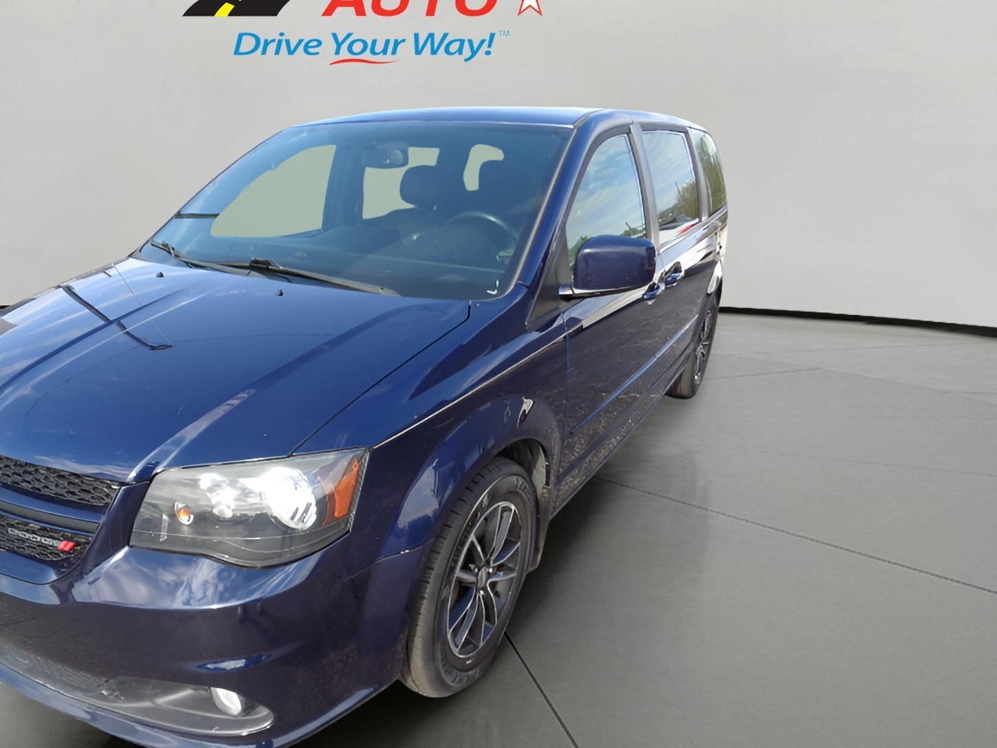 2015 Dodge Grand Caravan R/T's photo