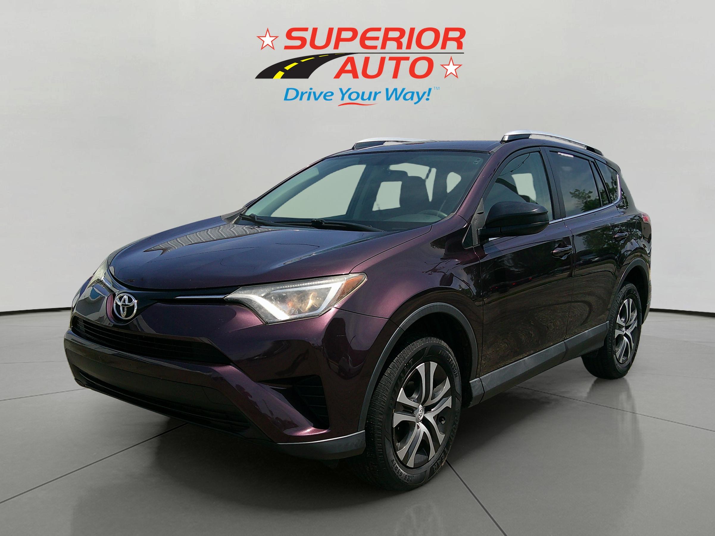 2016 Toyota RAV4 LE AWD's photo