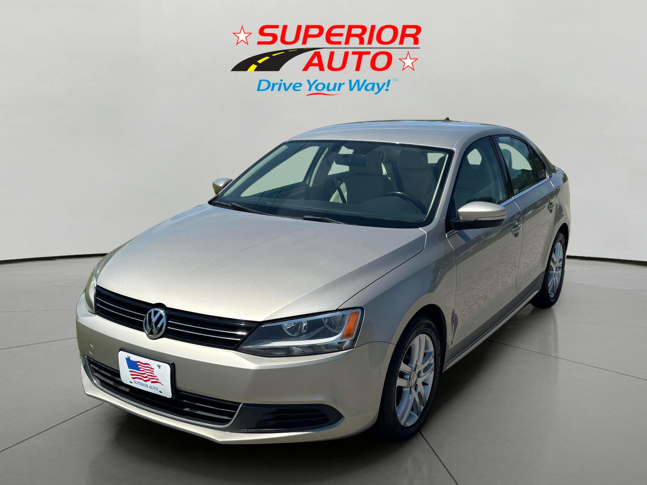 2014 Volkswagen Jetta 1.8T SE Auto's photo