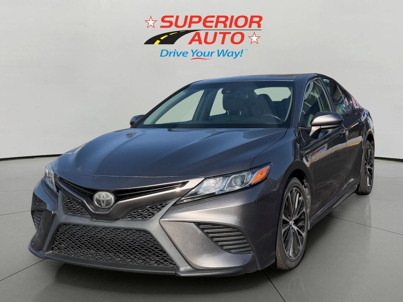 2018 Toyota Camry 2.5 Auto SE's photo