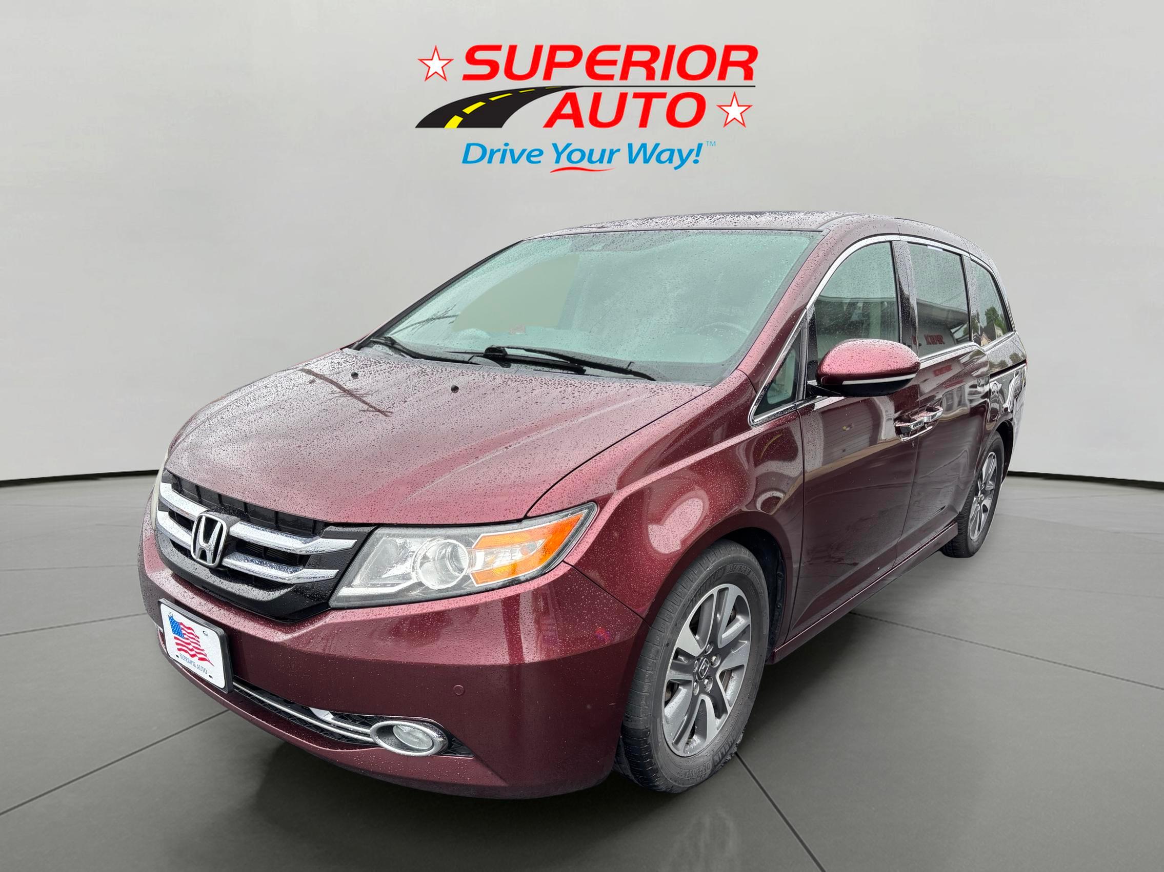 2016 Honda Odyssey Touring's photo