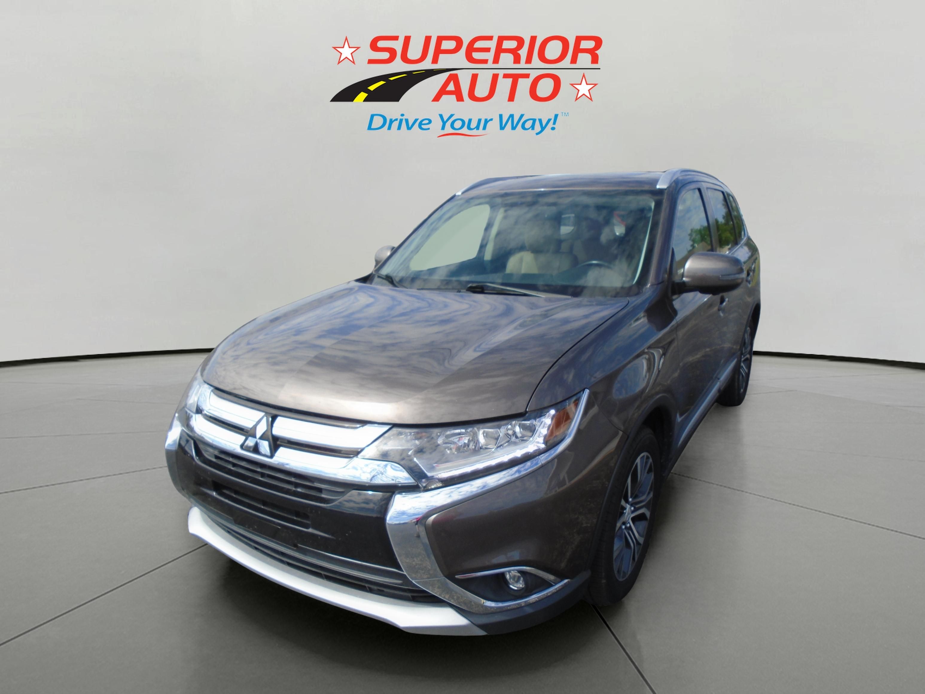 2018 Mitsubishi Outlander SEL S-AWC's photo