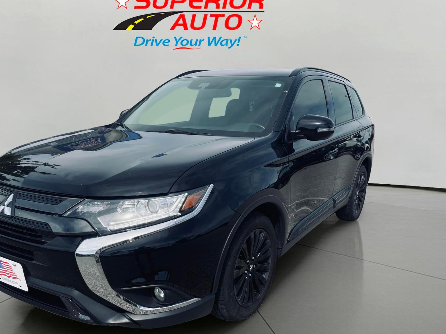 2020 Mitsubishi Outlander LE S-AWC's photo