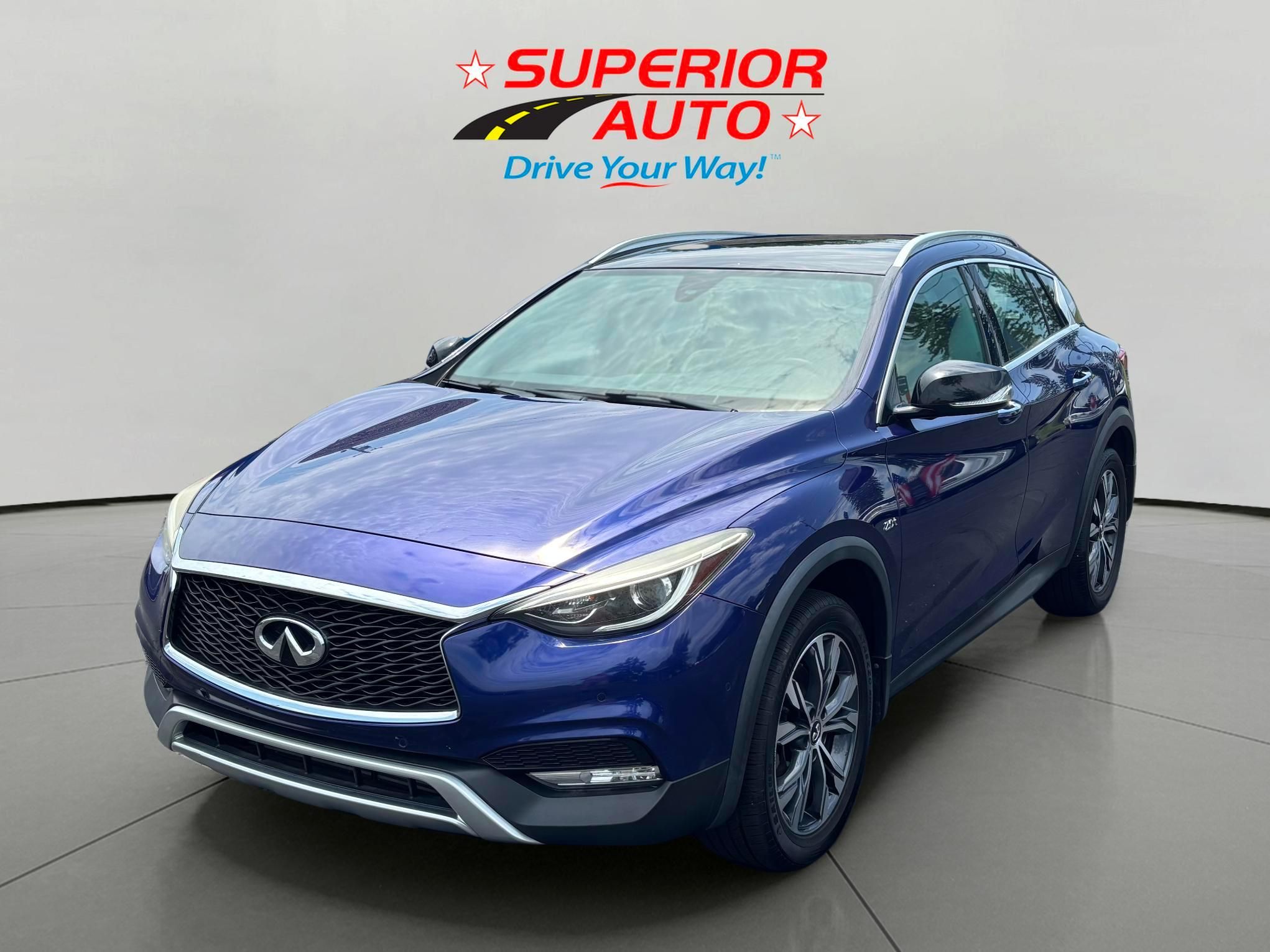 2017 Infiniti QX30 Premium