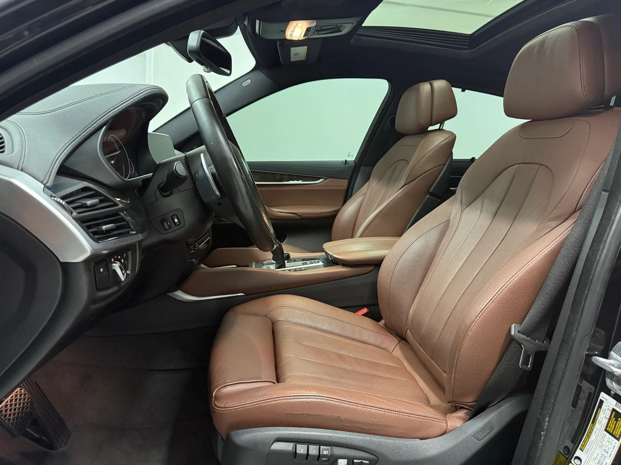 2017 BMW X6 xDrive50i - Photo 14
