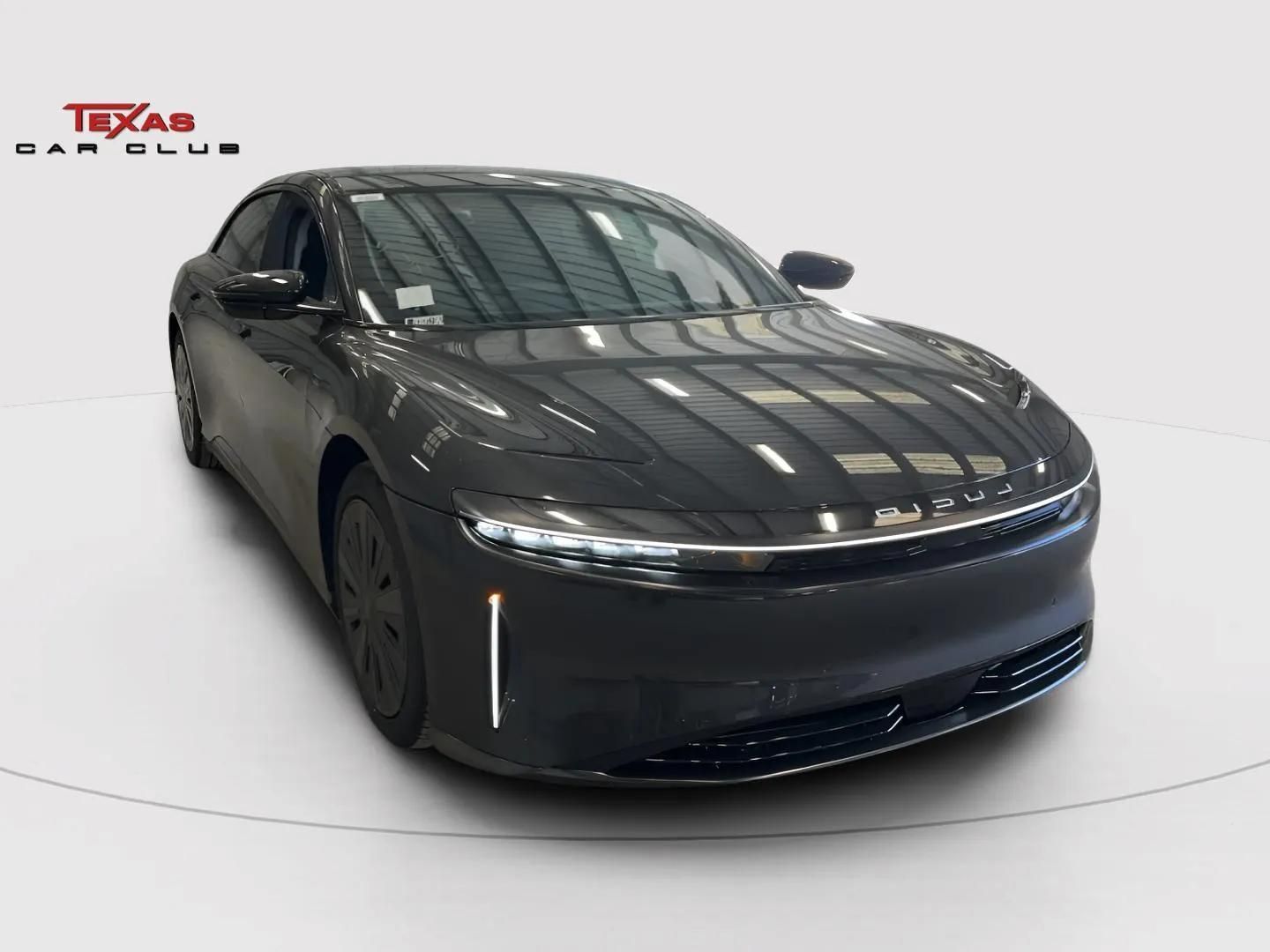 2025 Lucid Air Touring's photo
