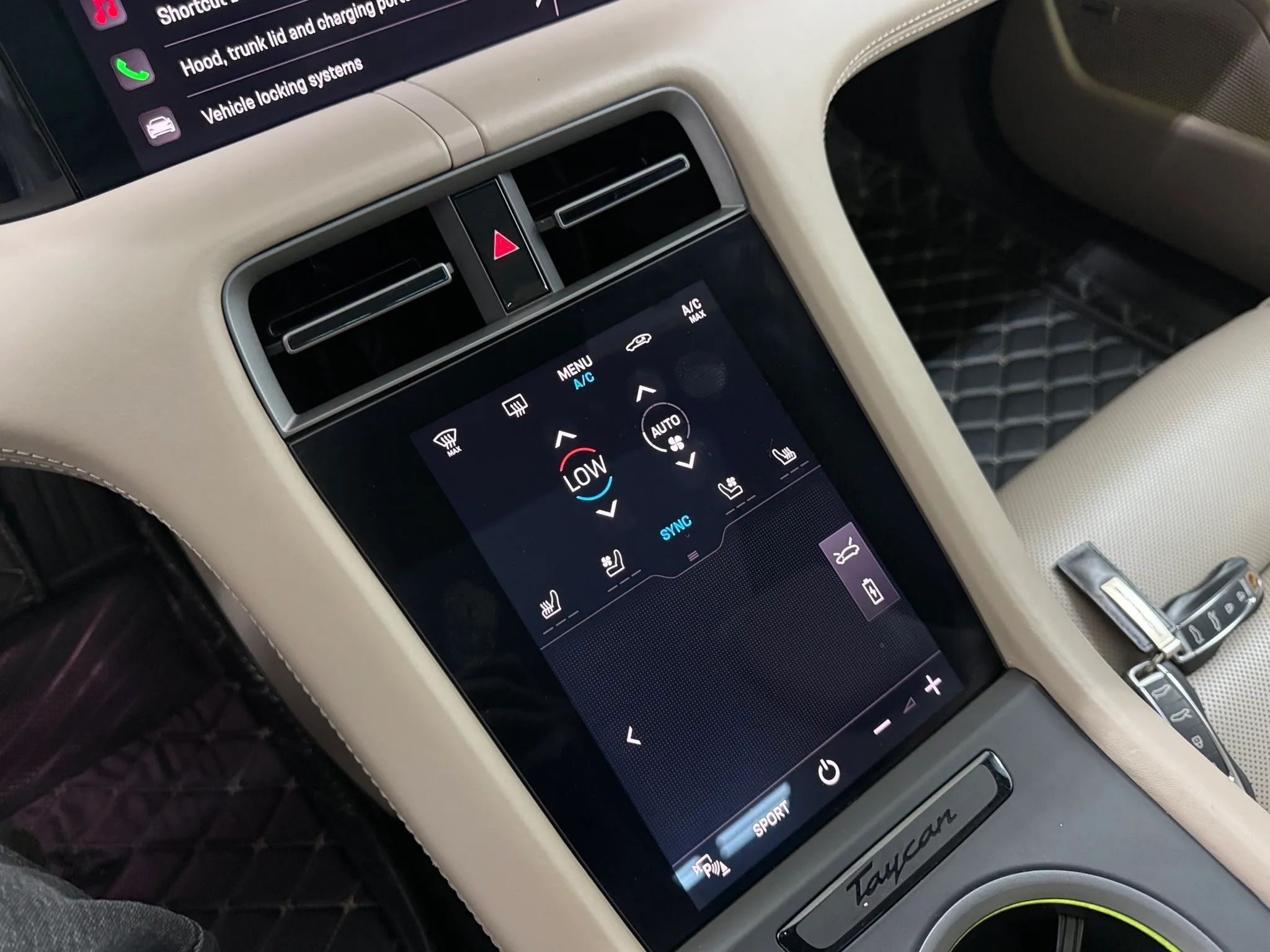 2021 Porsche Taycan 23