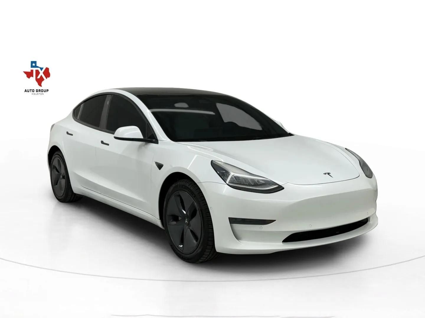 2020 Tesla Model 3 Base's photo