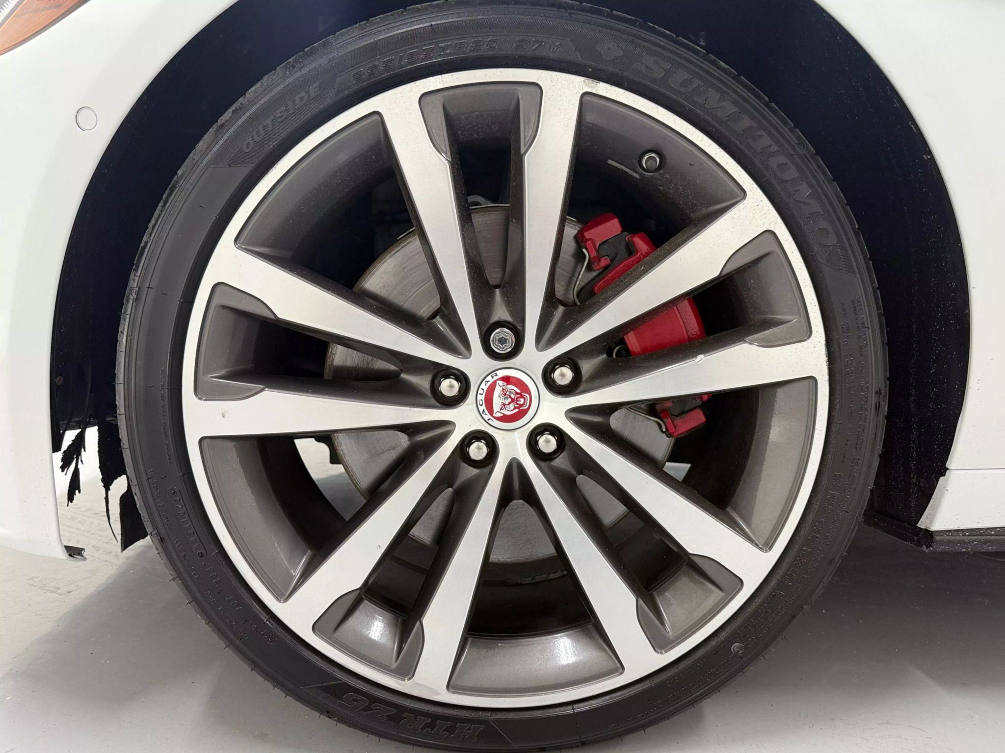 2018 Jaguar XF S - Photo 35