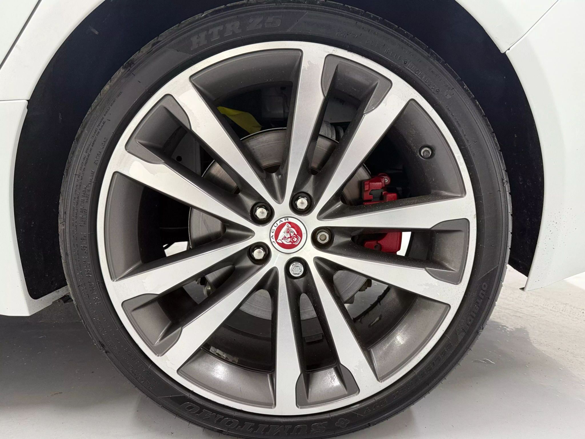 2018 Jaguar XF S - Photo 36
