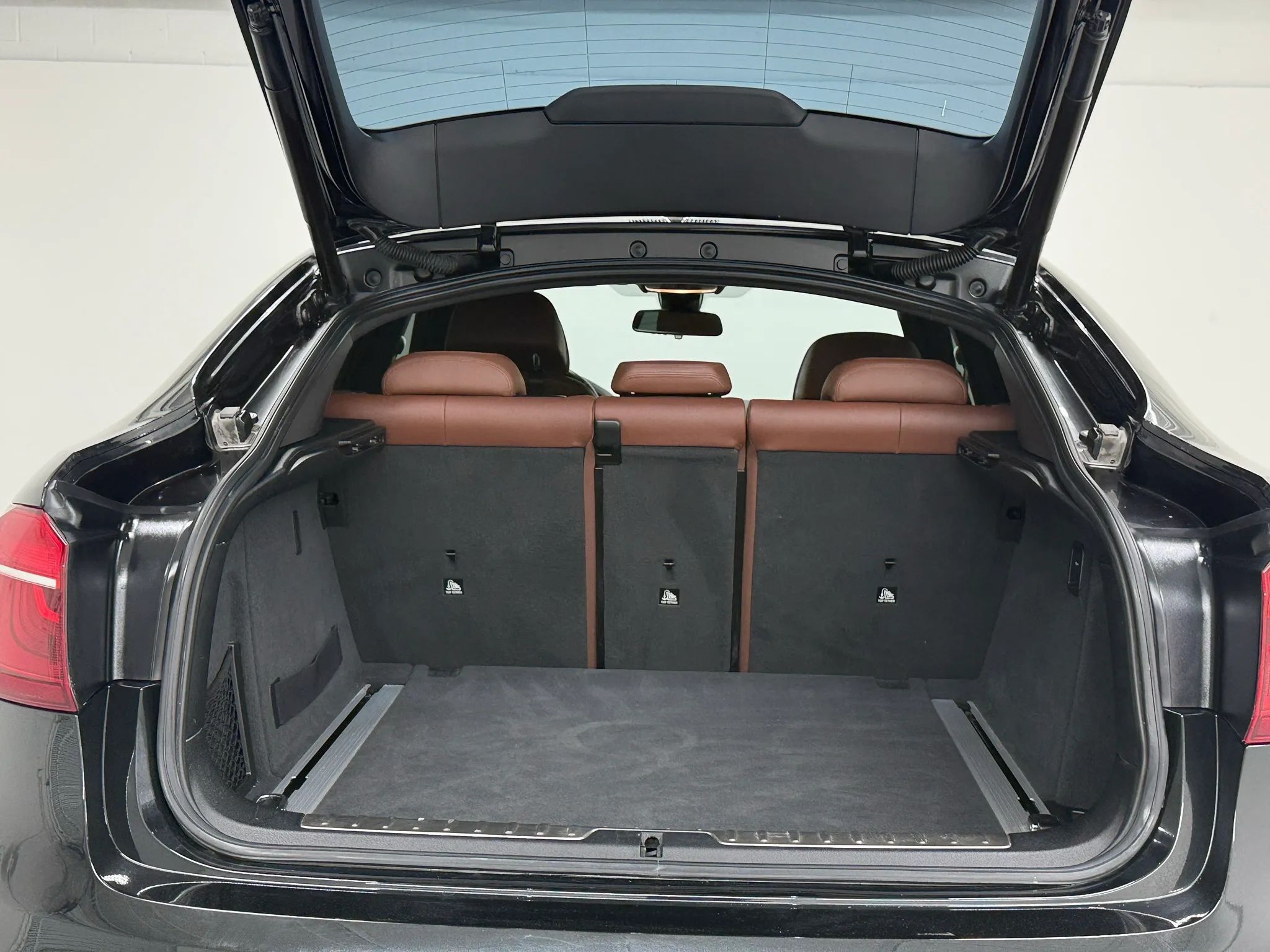 2017 BMW X6 xDrive50i - Photo 47