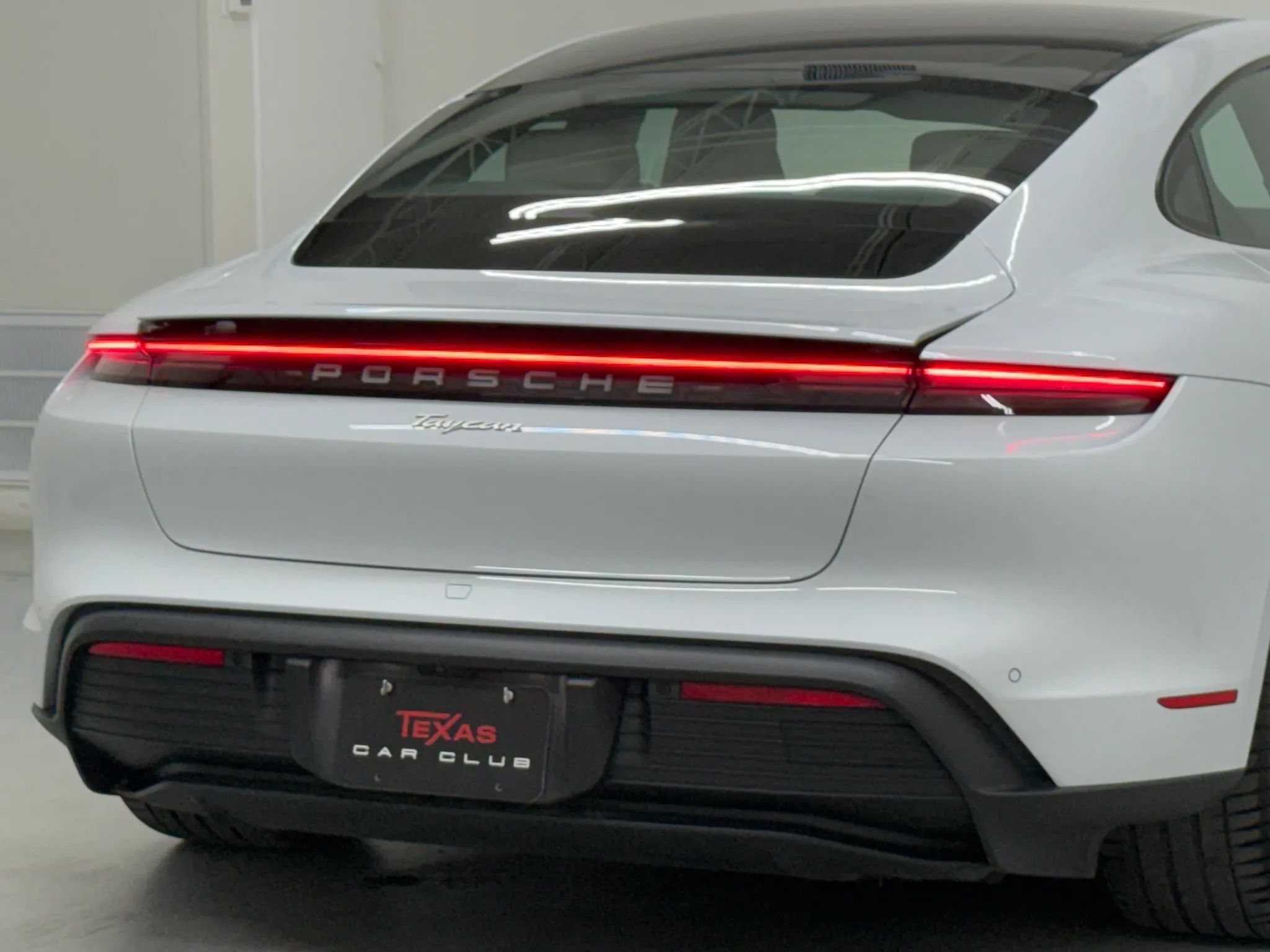 2021 Porsche Taycan 41