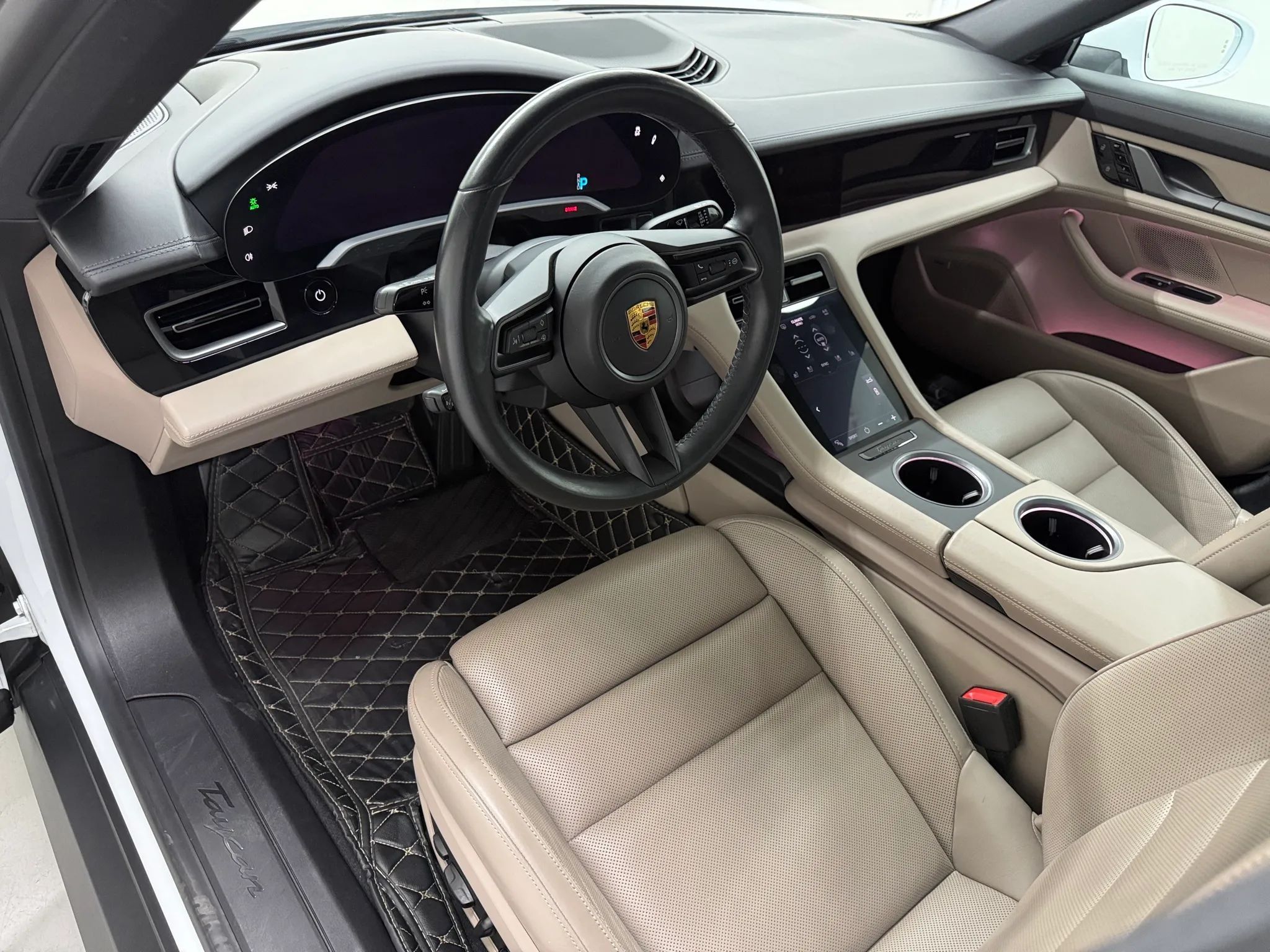 2021 Porsche Taycan 9