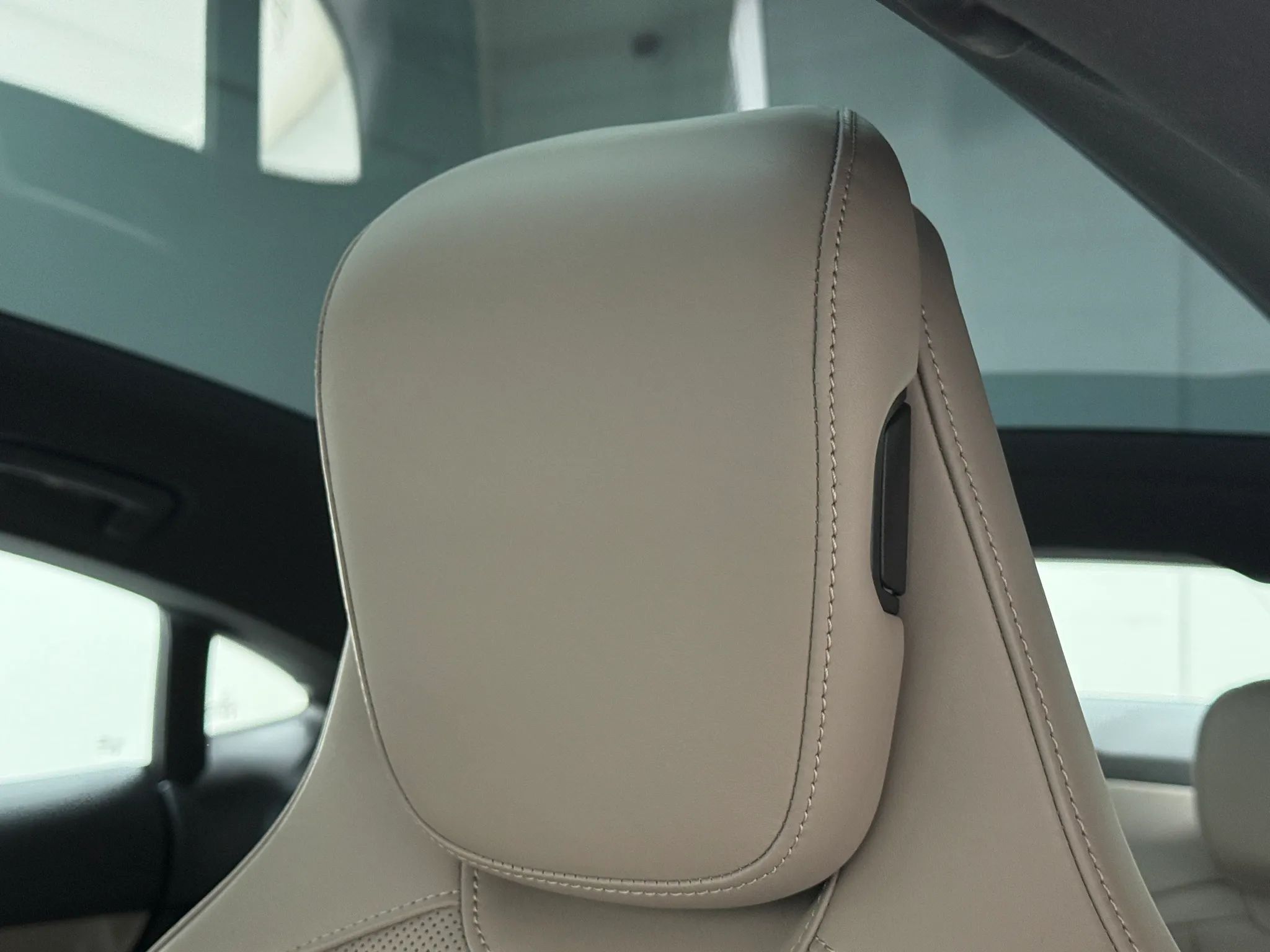 2021 Porsche Taycan 18