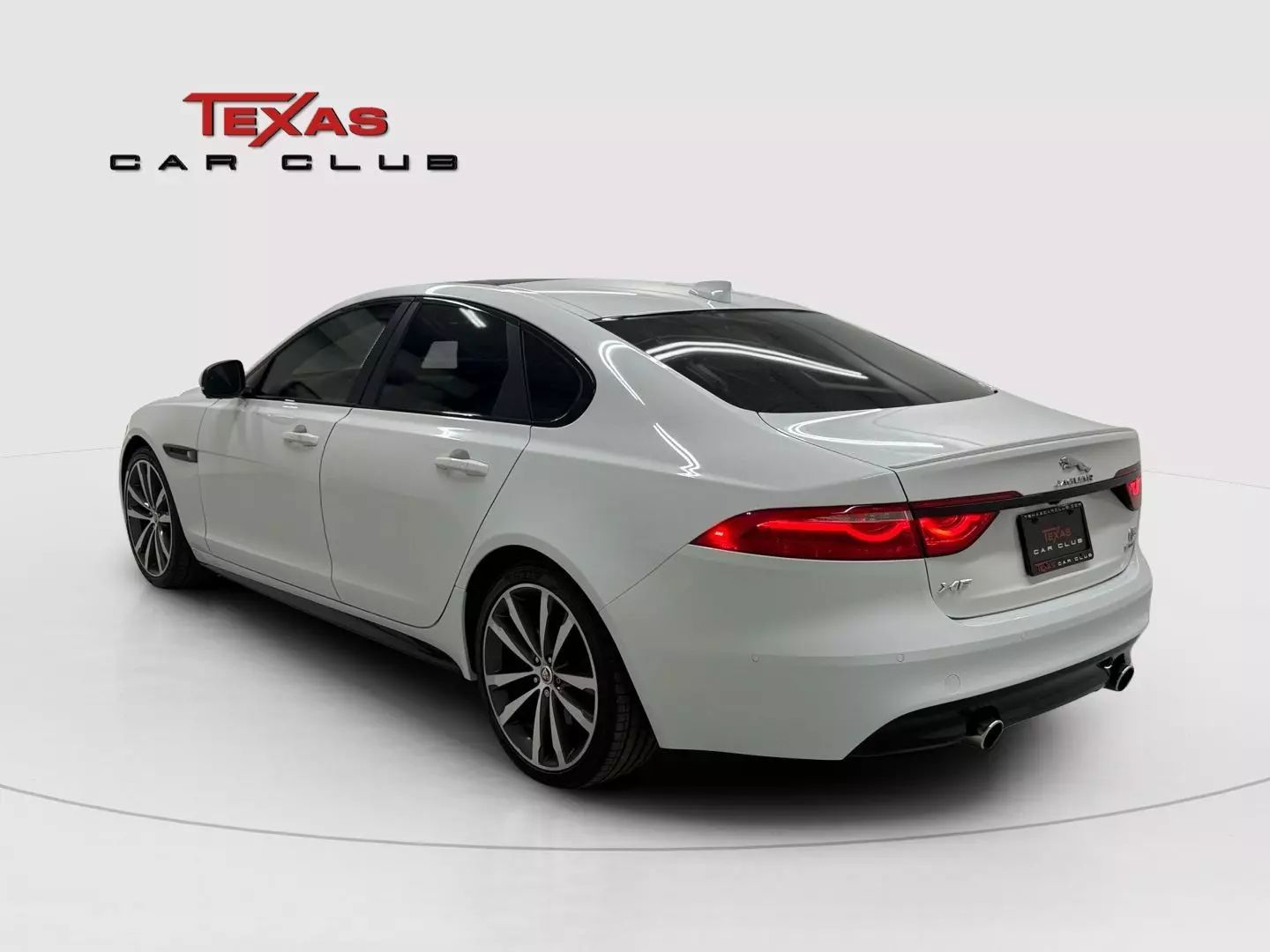 2018 Jaguar XF S - Photo 6
