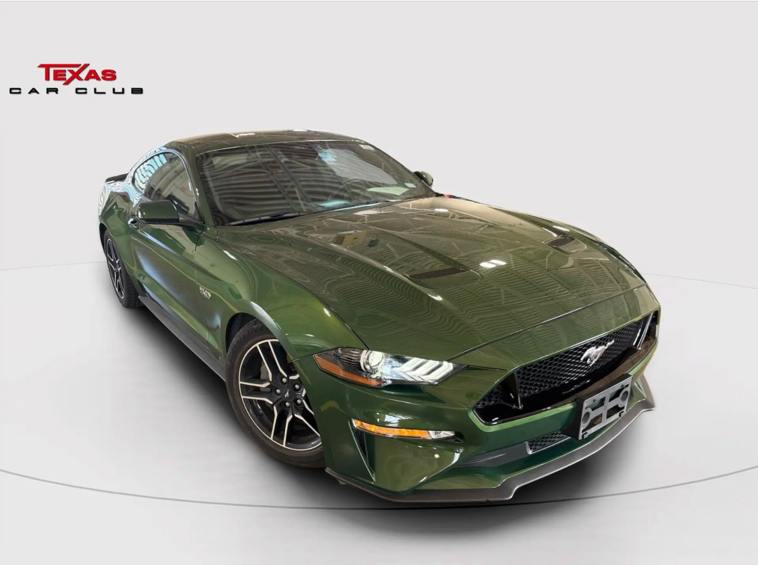2022 Ford Mustang GT Coupe's photo