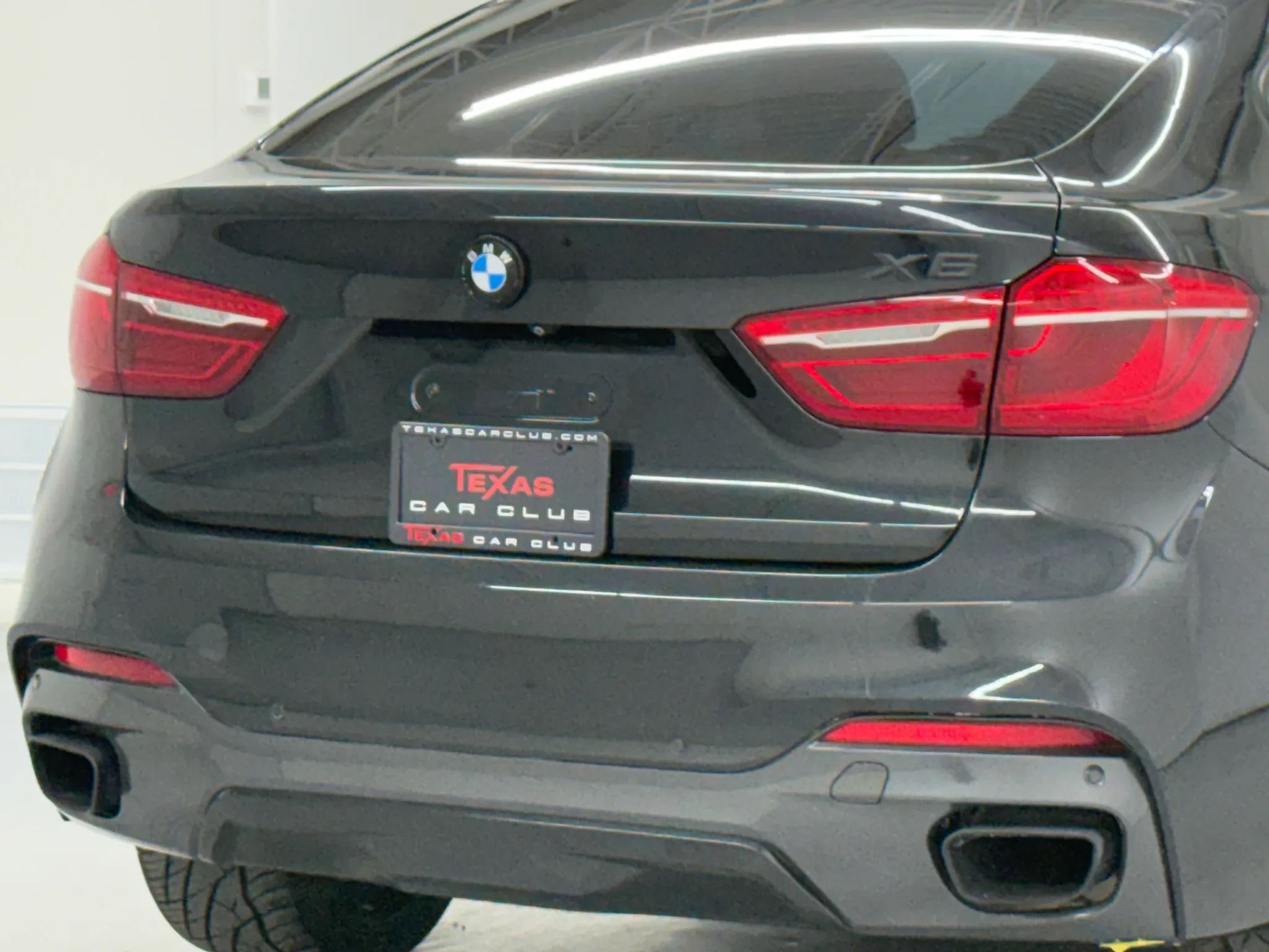 2017 BMW X6 xDrive50i - Photo 44