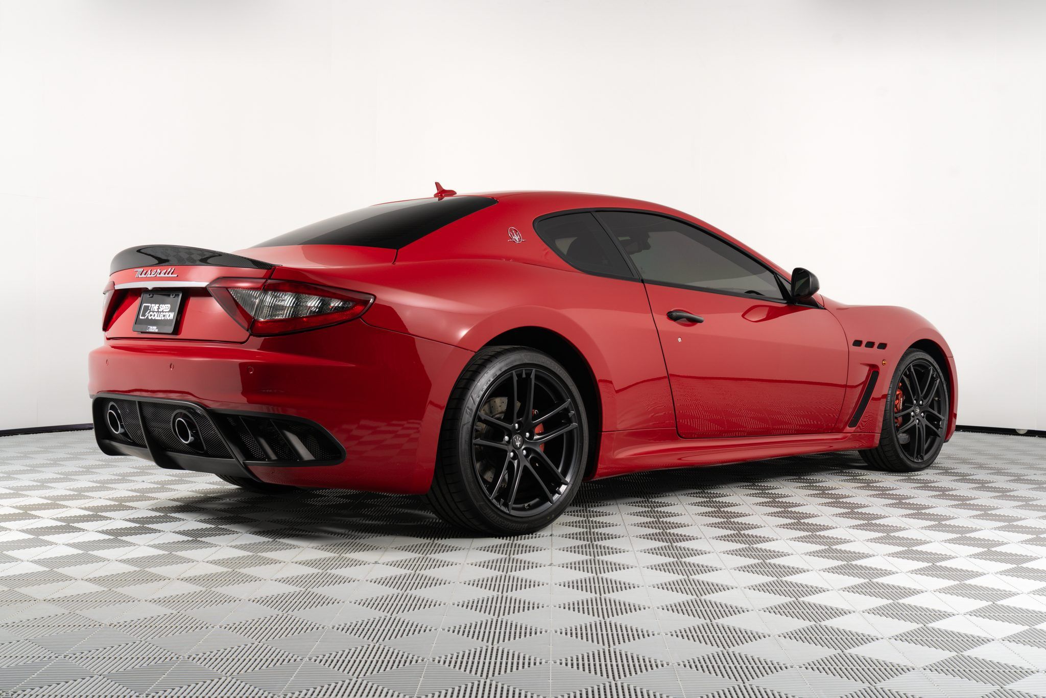 カレスモアマシェリ Used 2017 Maserati GranTurismo MC 4.7L ZAM45VLA6H0218486 | The