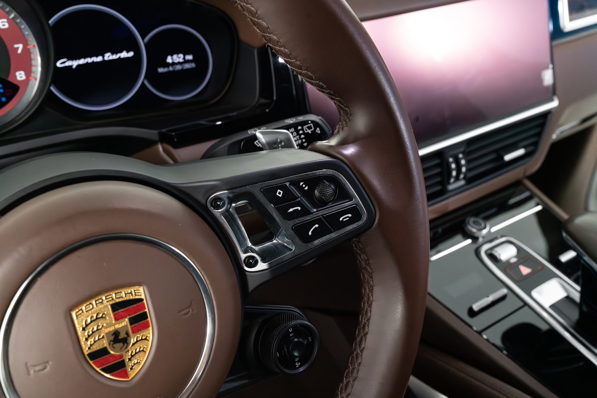 2022 Porsche Cayenne Turbo - Photo 41