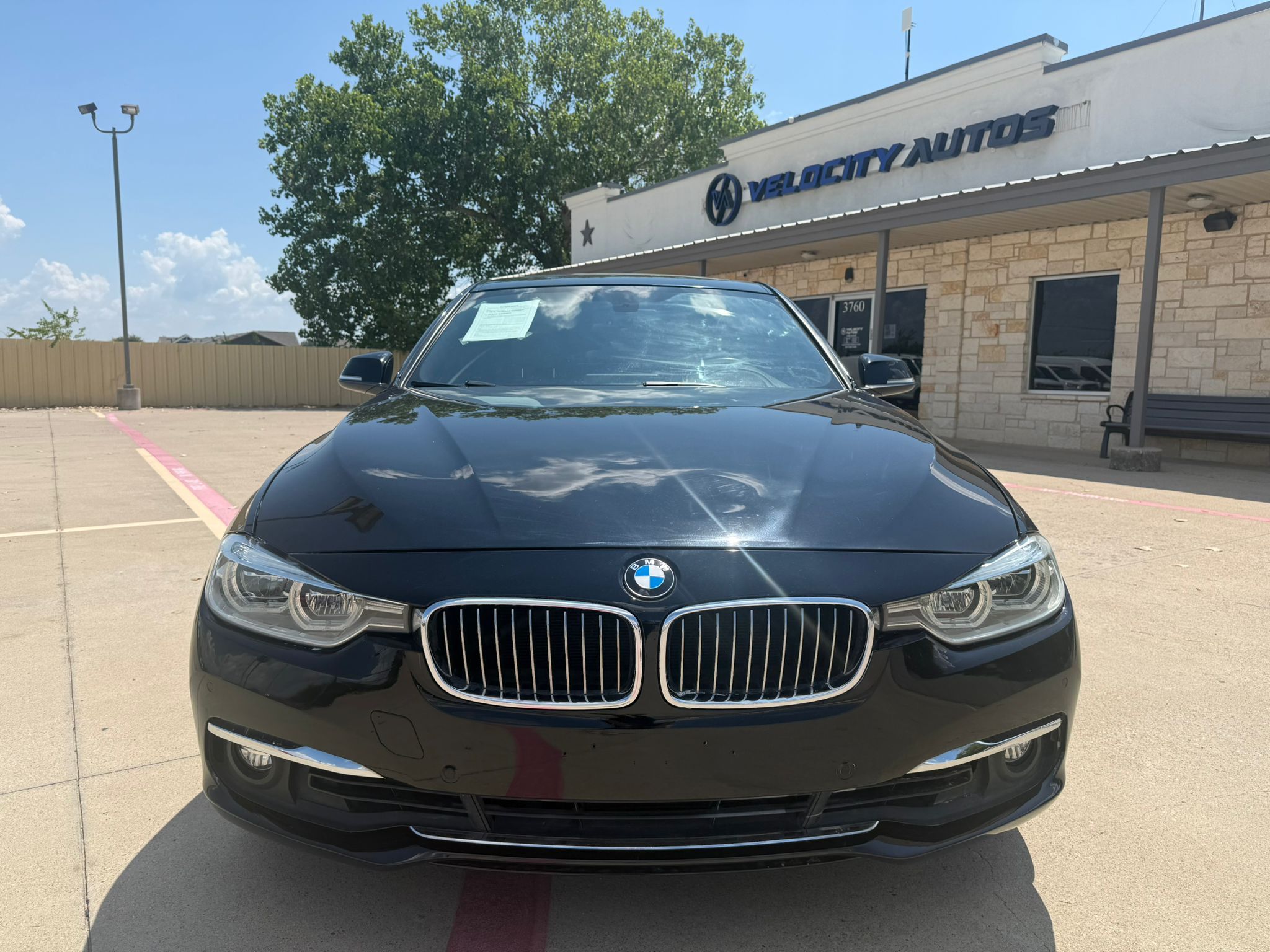 BMW 330i