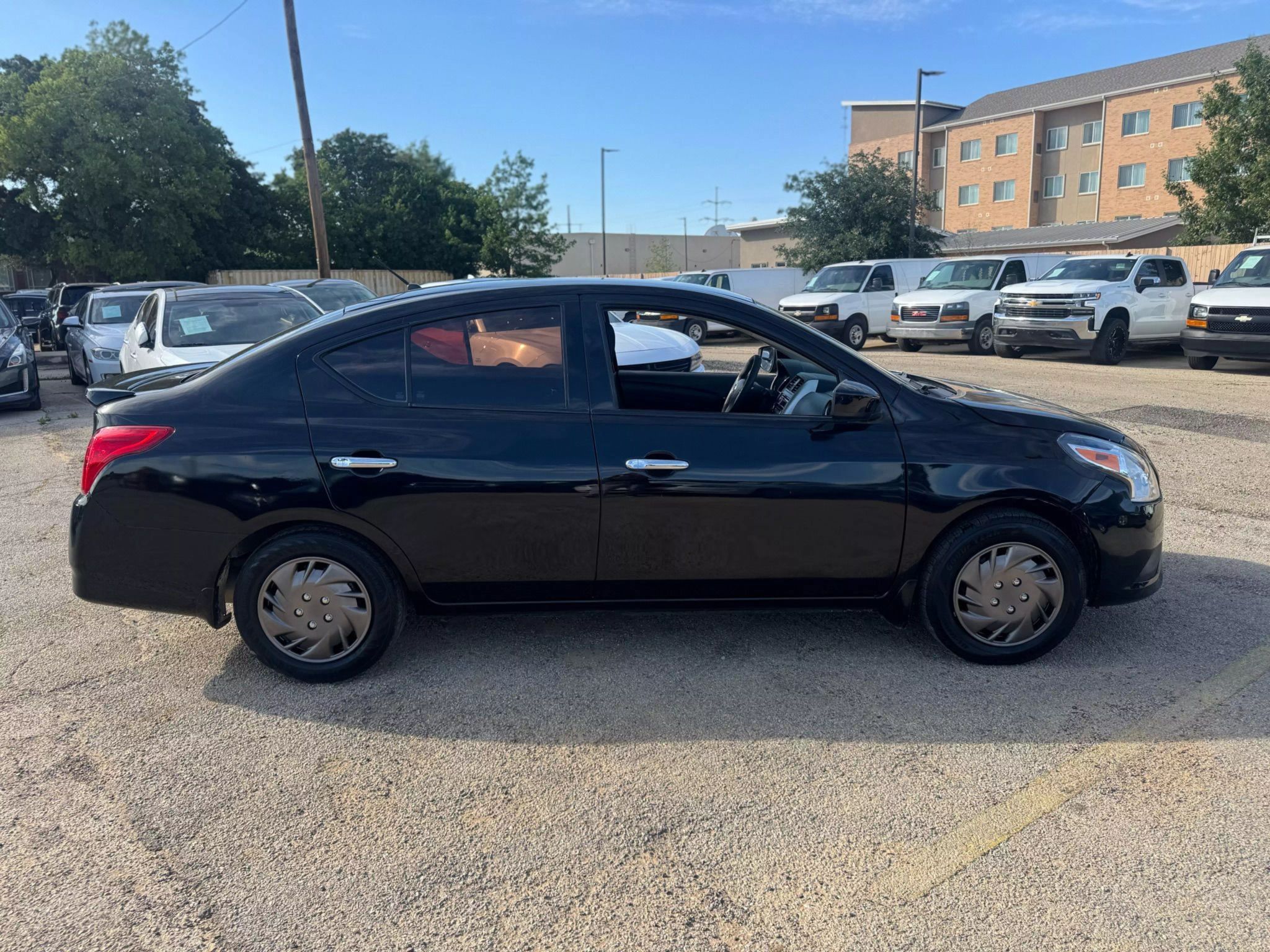Nissan Versa