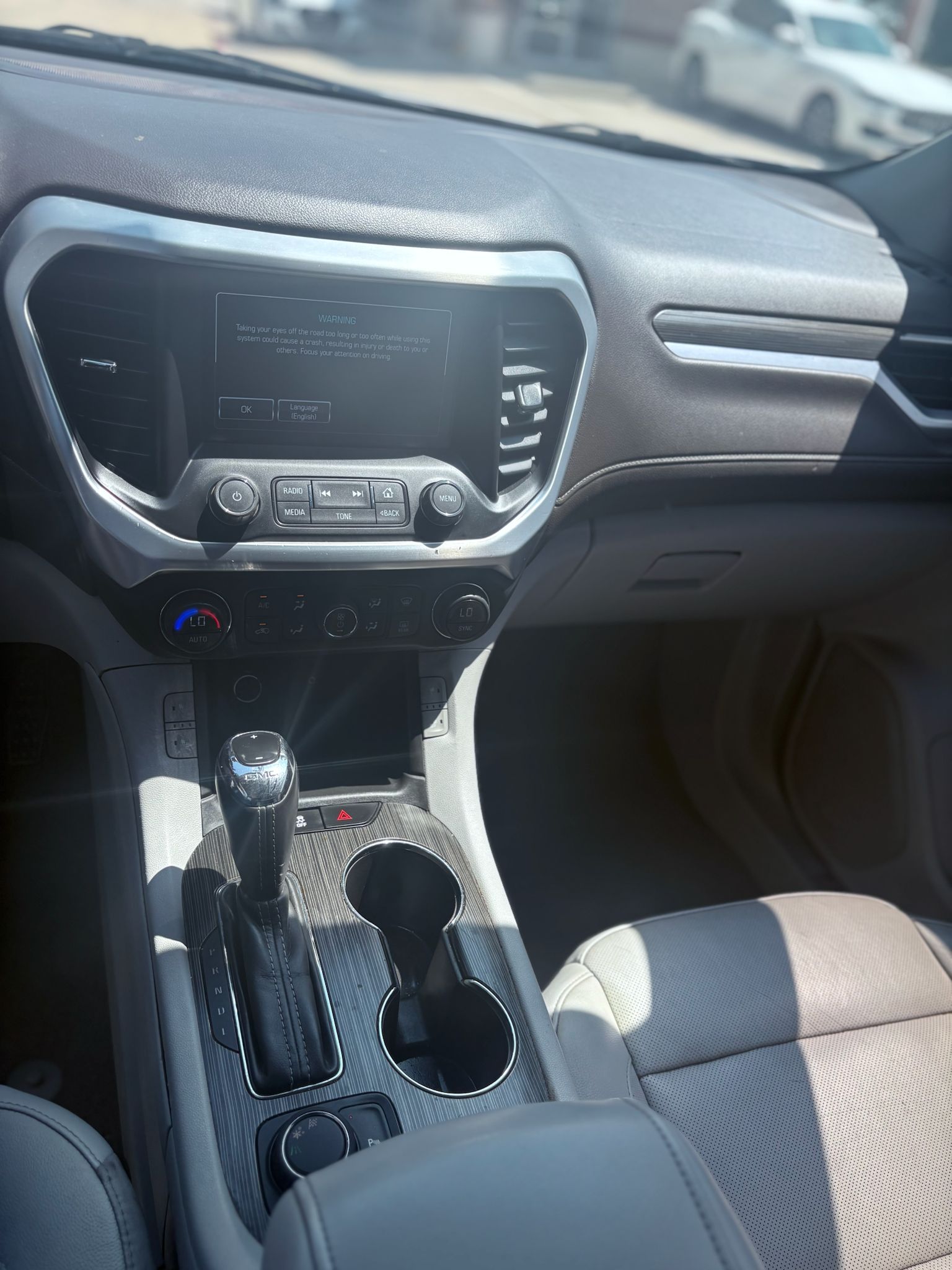 GMC Acadia