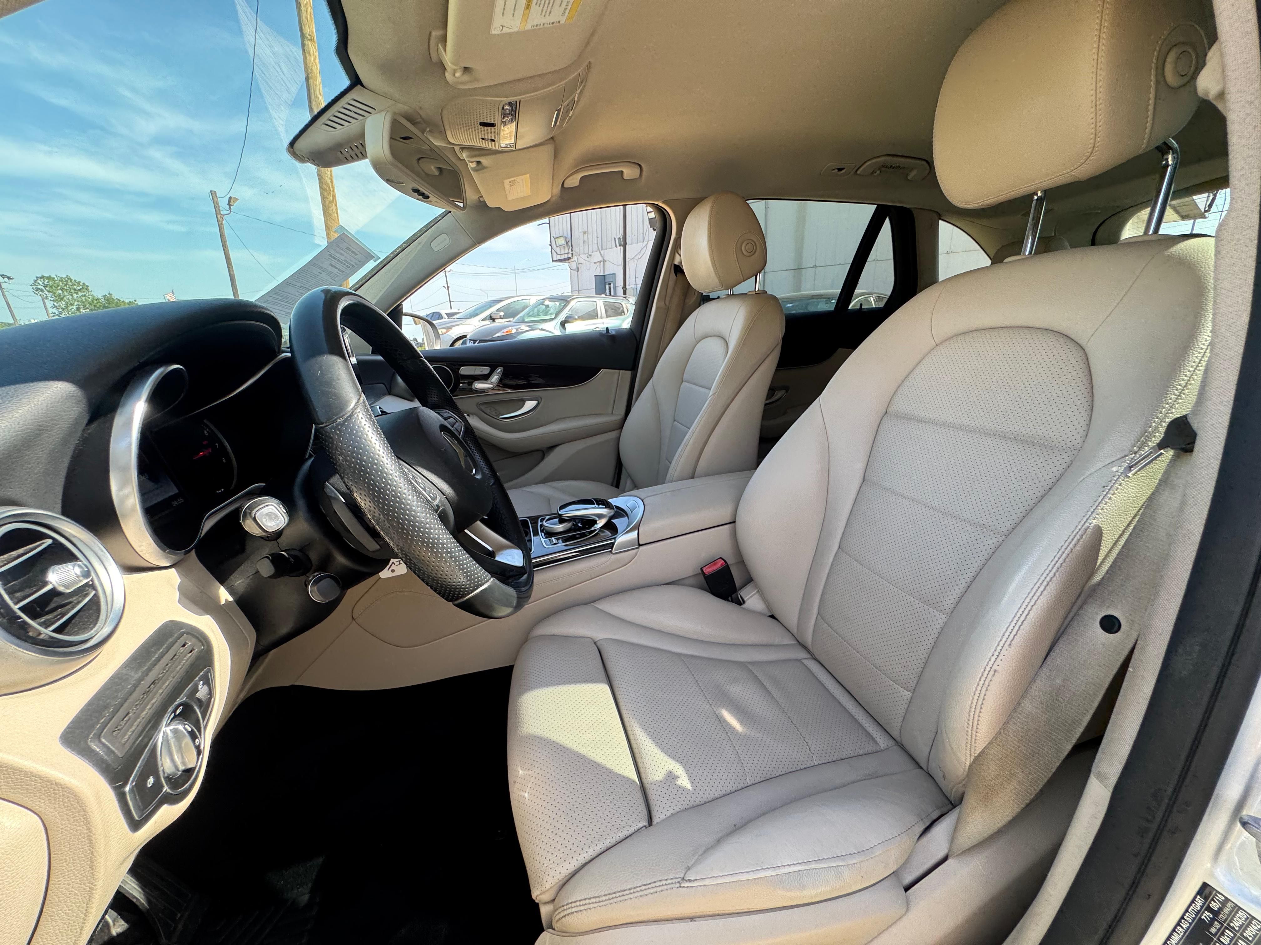 Mercedes-Benz GLC 300