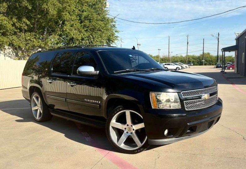 Chevrolet Suburban 1500